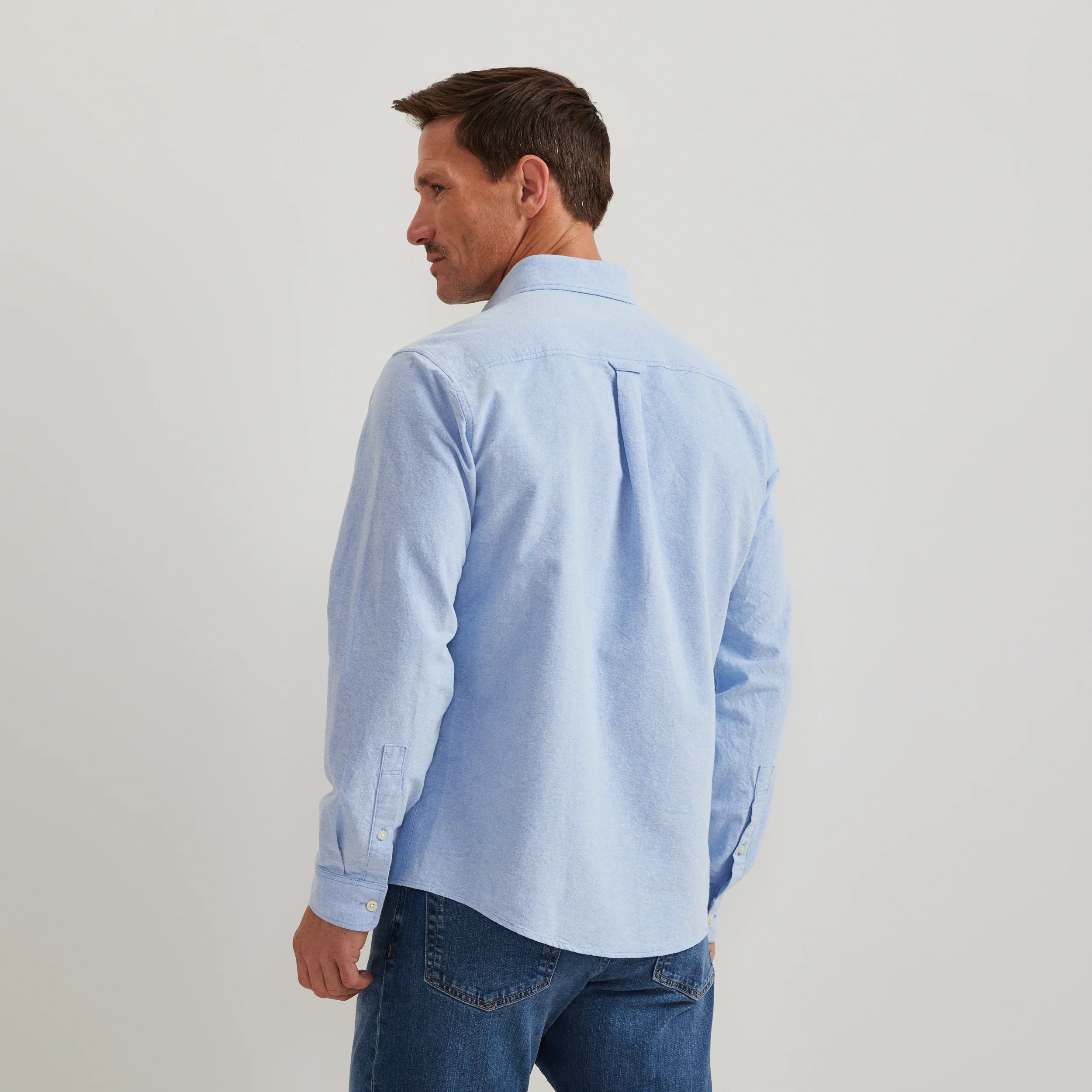 10254-men-s-eddie-s-oxford-shirt-5.webp Men's Eddie's Oxford Shirt