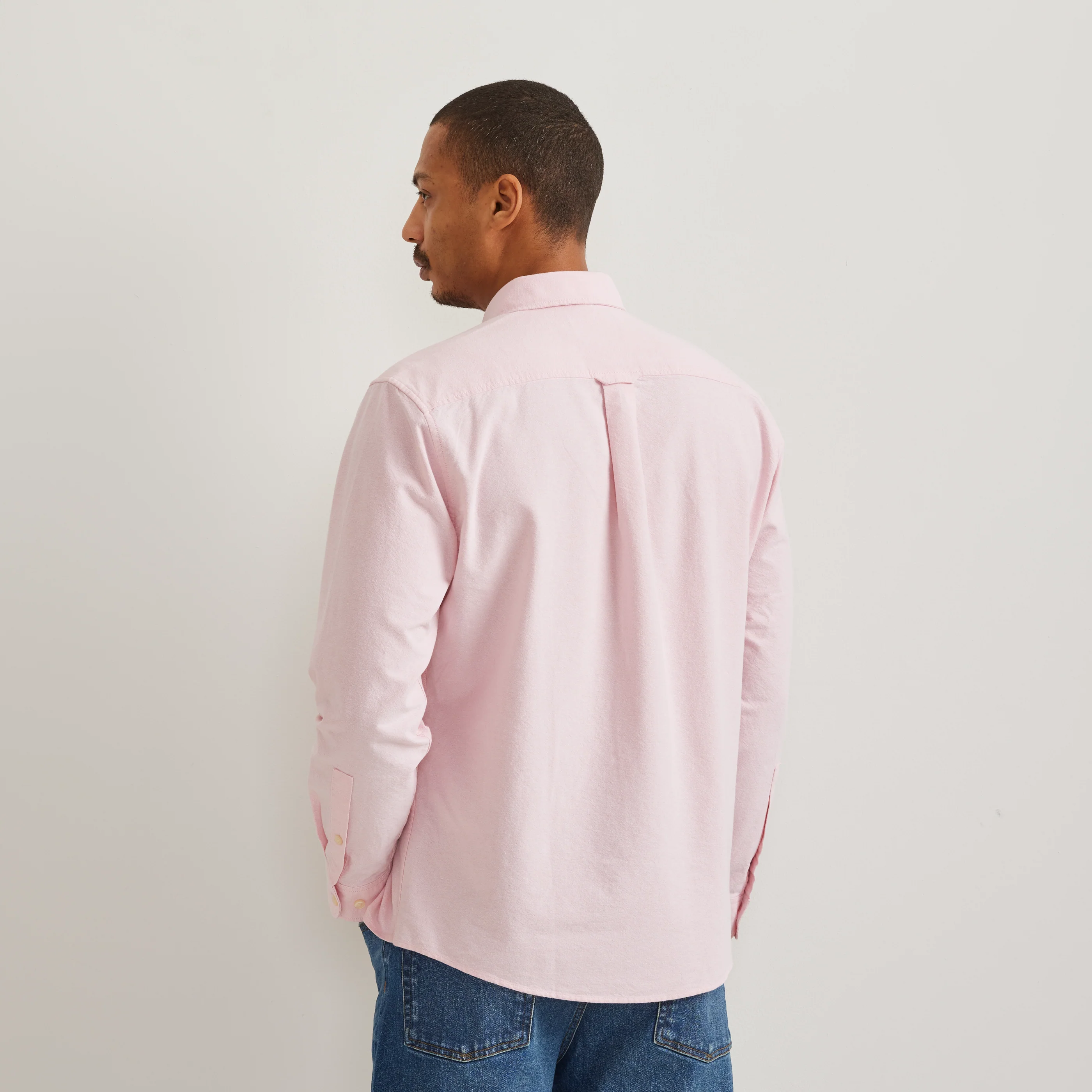 10254-men-s-eddie-s-oxford-shirt-8.webp Men's Eddie's Oxford Shirt