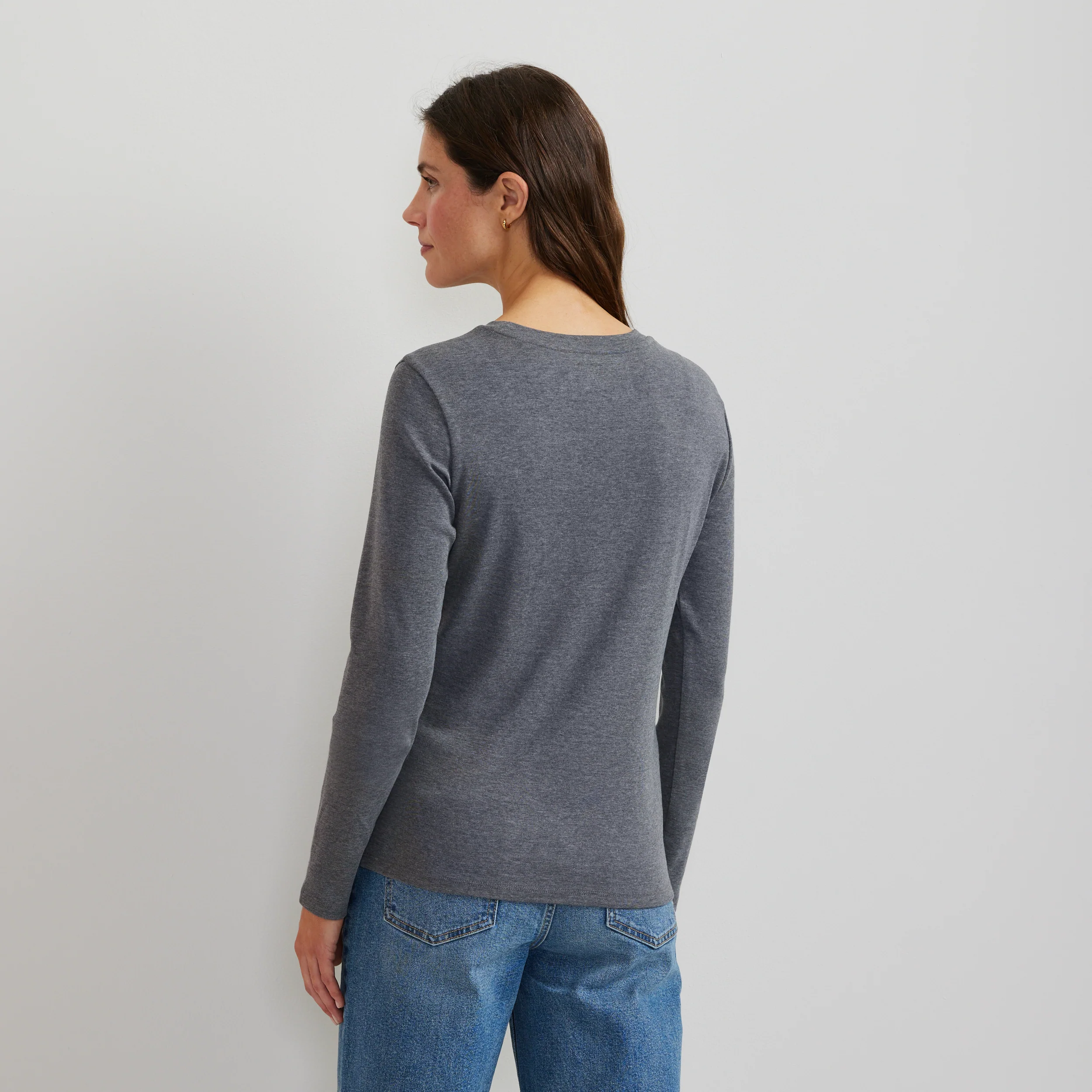 Women's Everyday Long-Sleeve Crewneck T-Shirt
