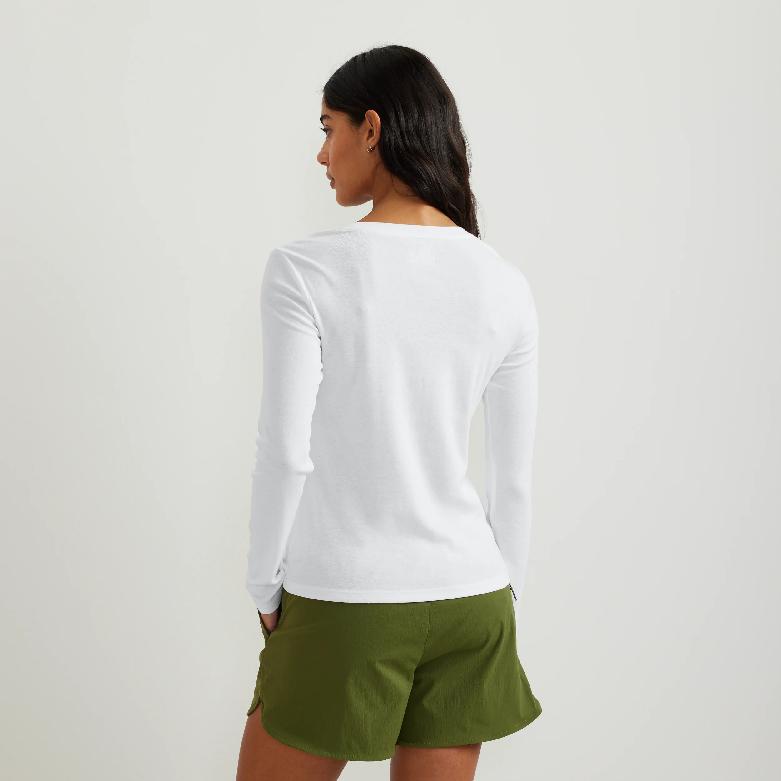 Women's Everyday Long-Sleeve Crewneck T-Shirt