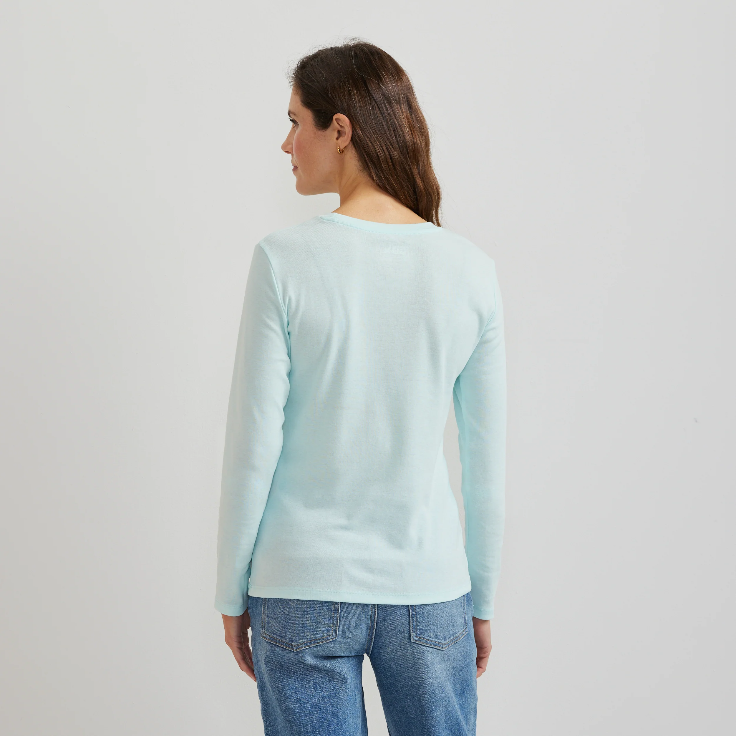 Women's Everyday Long-Sleeve Crewneck T-Shirt