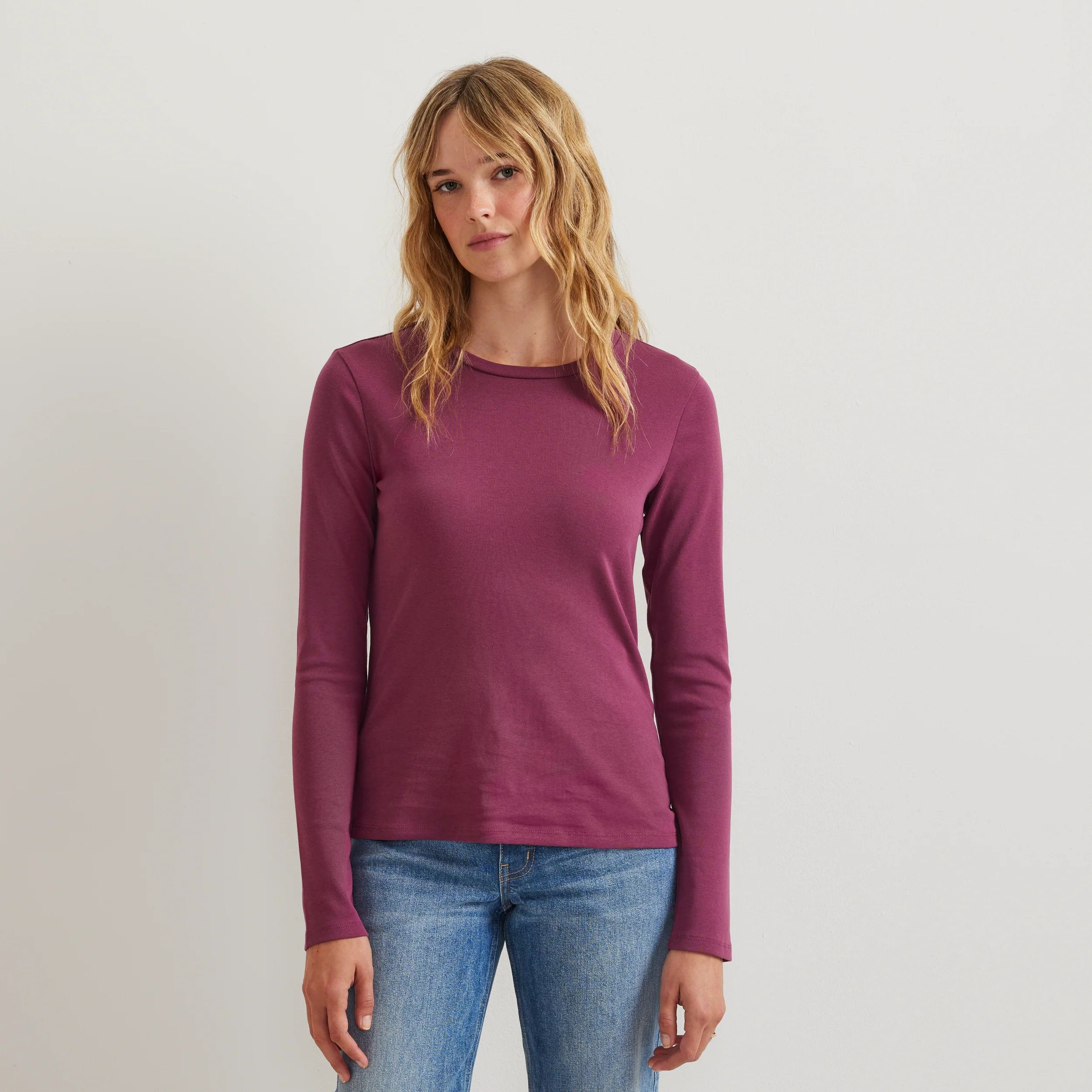 Women's Everyday Long-Sleeve Crewneck T-Shirt