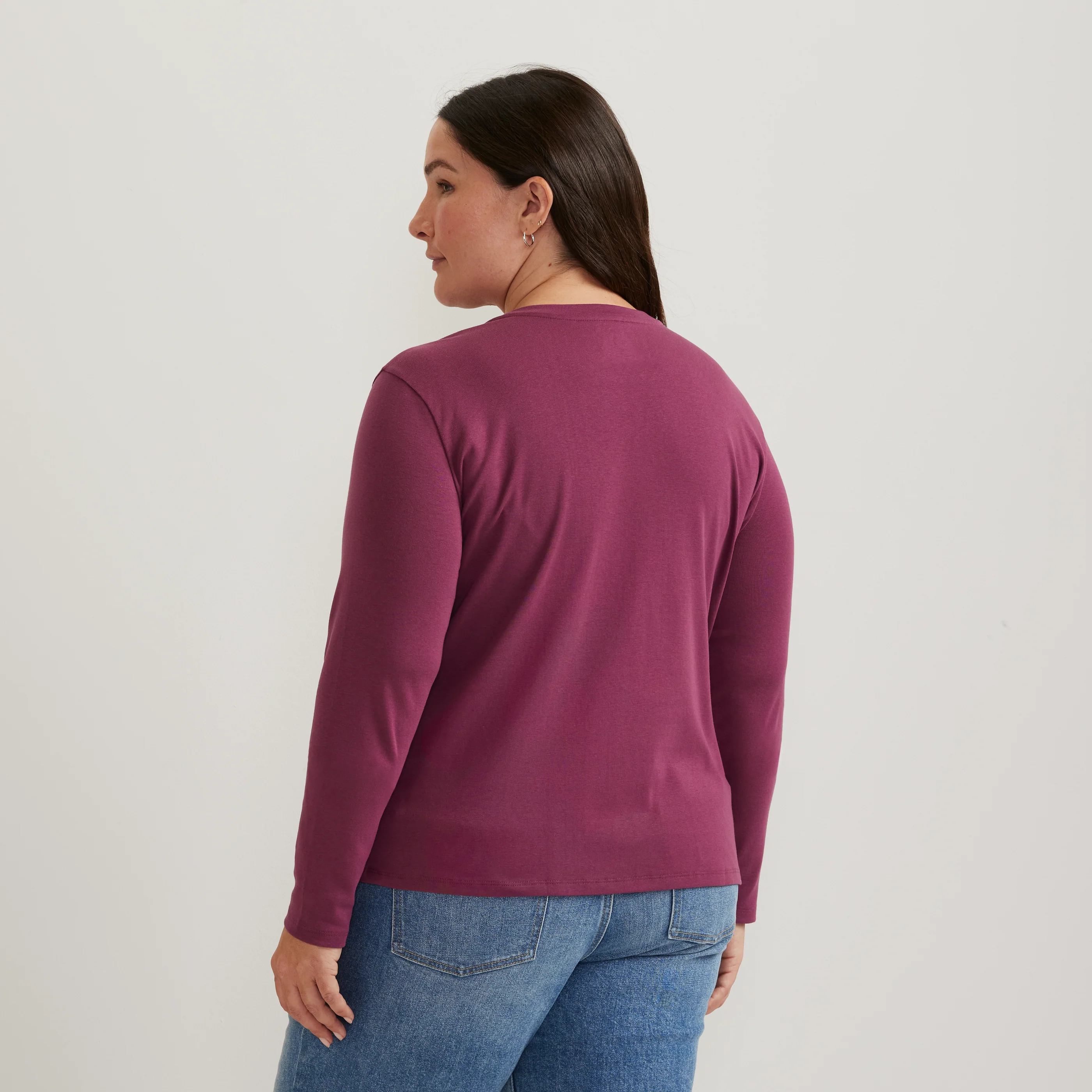 Women's Everyday Long-Sleeve Crewneck T-Shirt