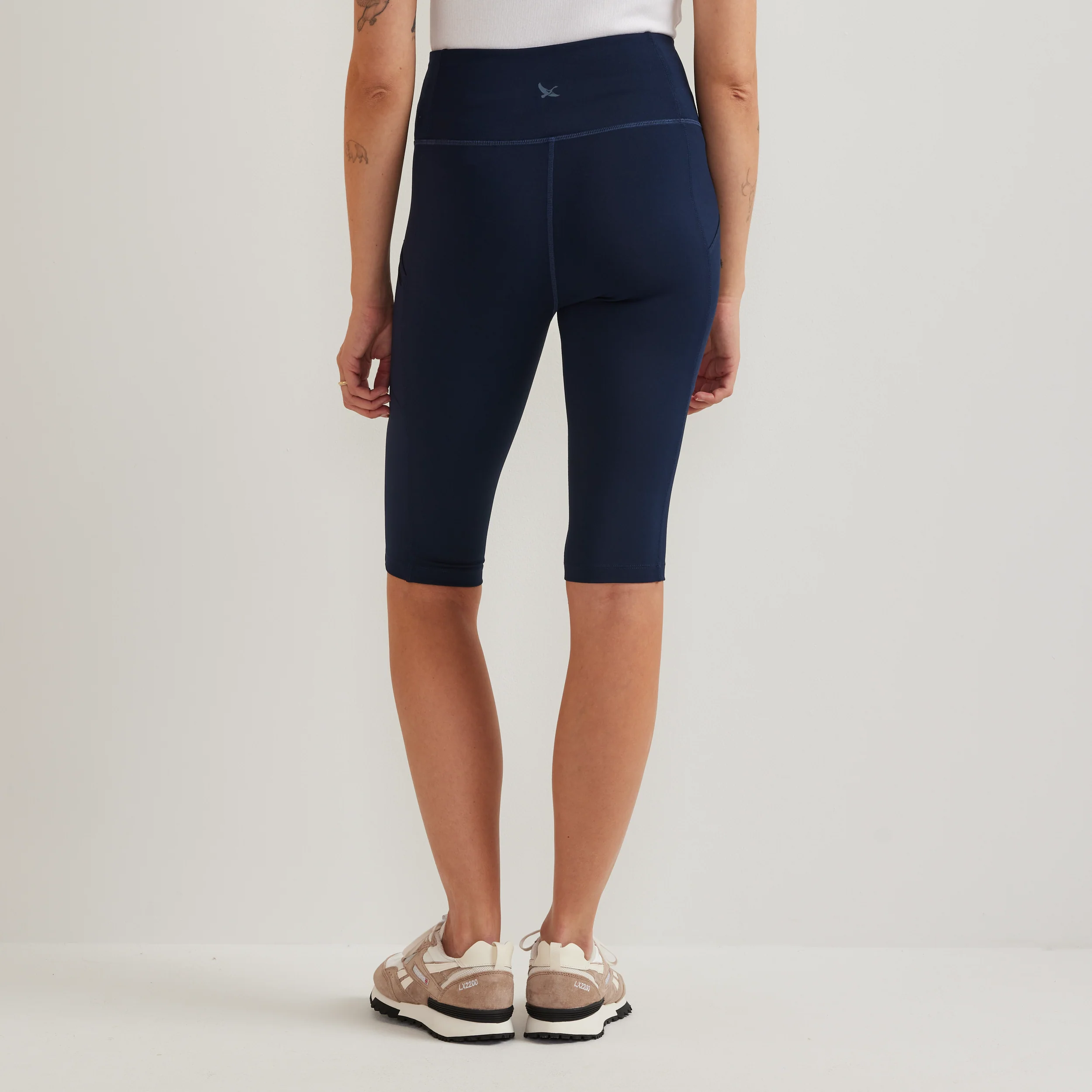 Women's Traverse Trail High-Rise Knee Shorts