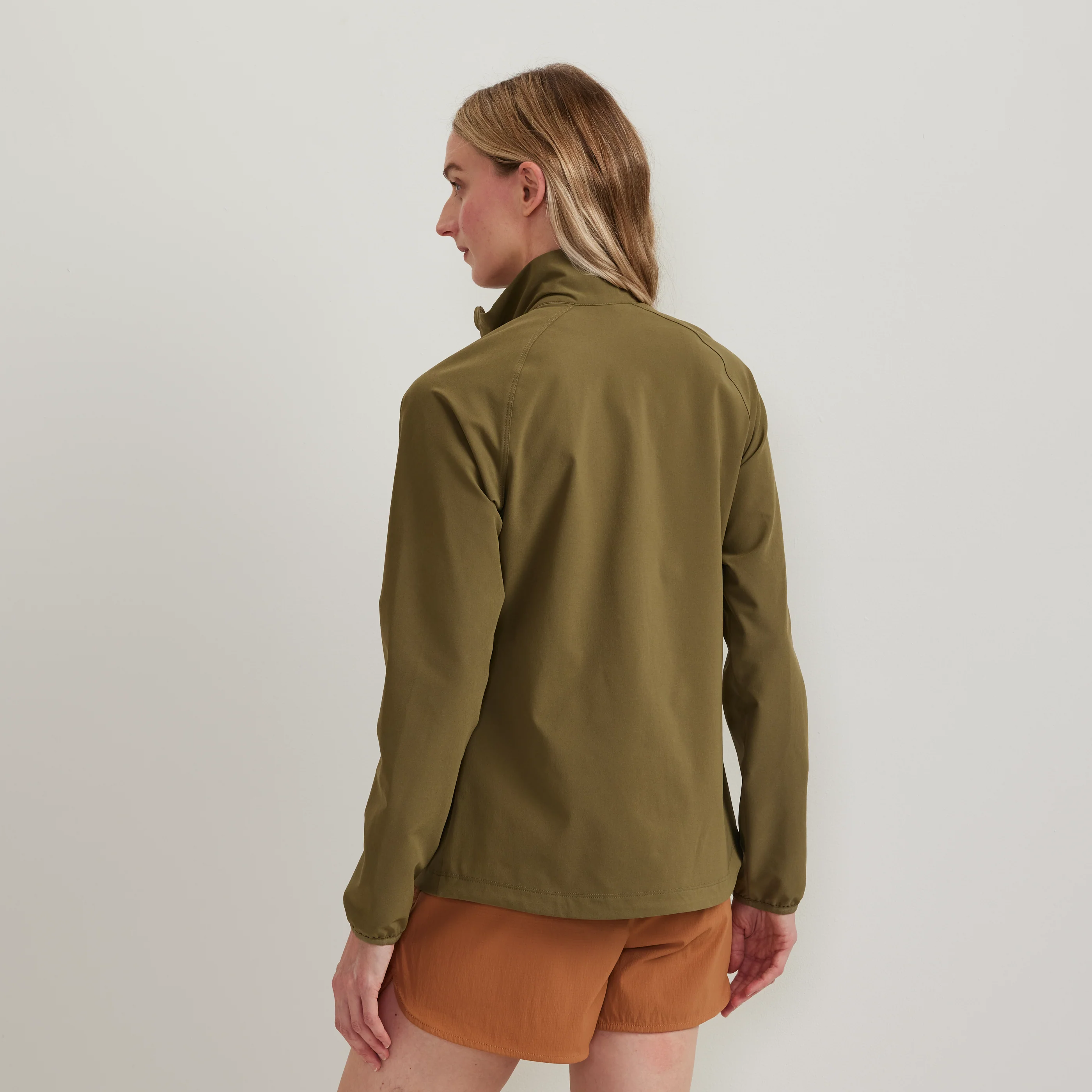 10908-women-s-stratify-soft-shell-jacket-10.webp Women's Stratify Soft Shell Jacket