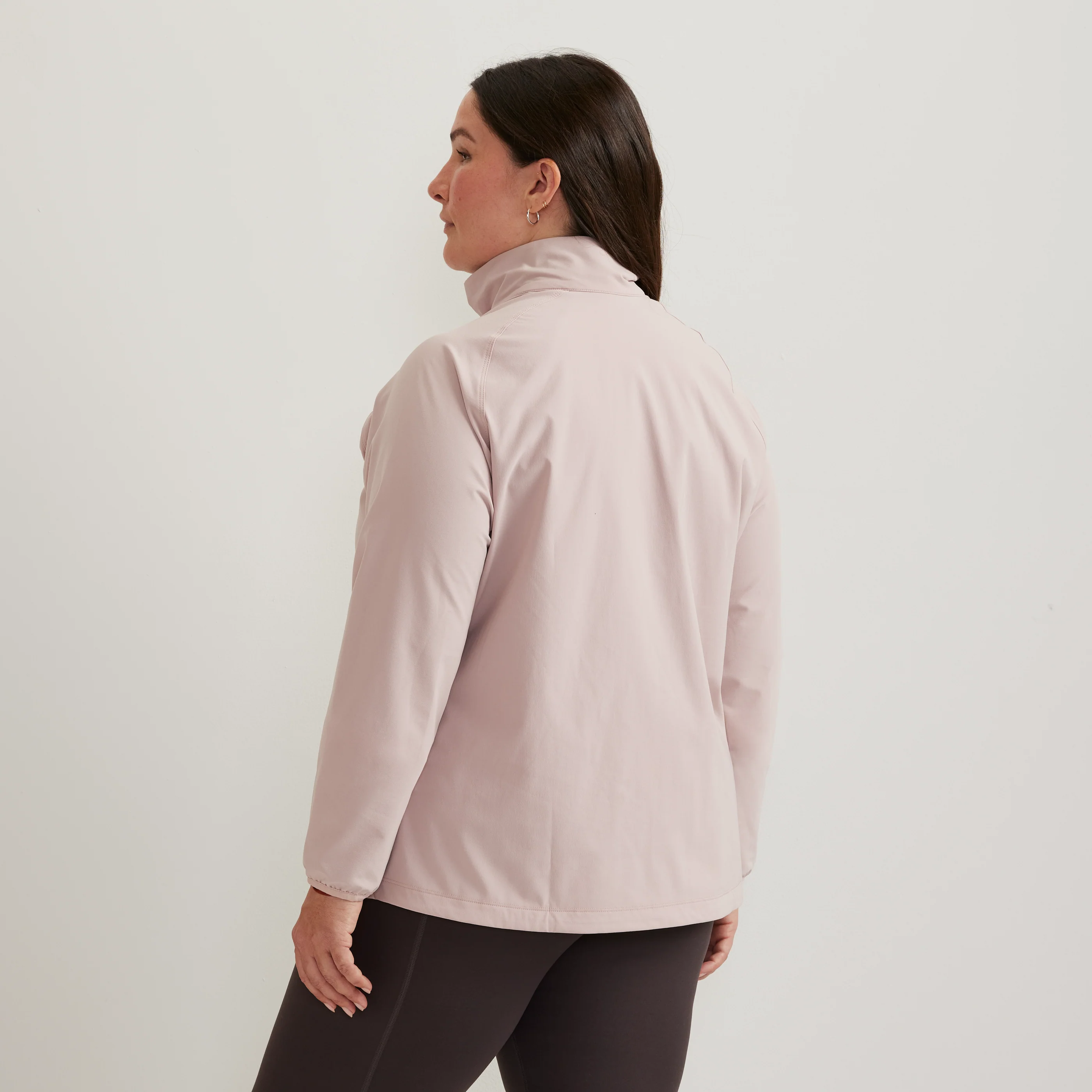 10908-women-s-stratify-soft-shell-jacket-4.webp Women's Stratify Soft Shell Jacket