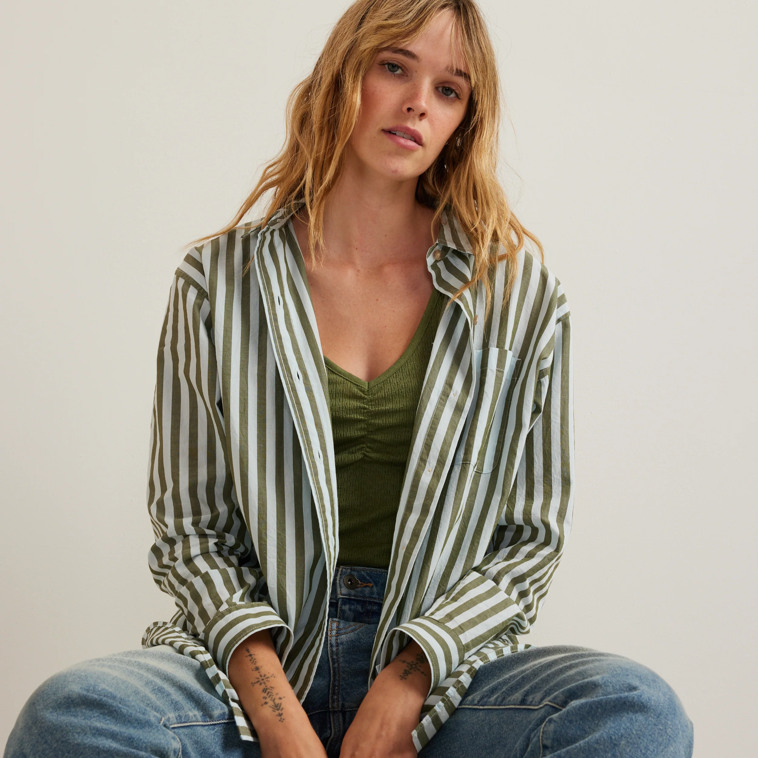 12640-women-s-poplin-button-down-shirt-8.webp Women's Poplin Button Down Shirt