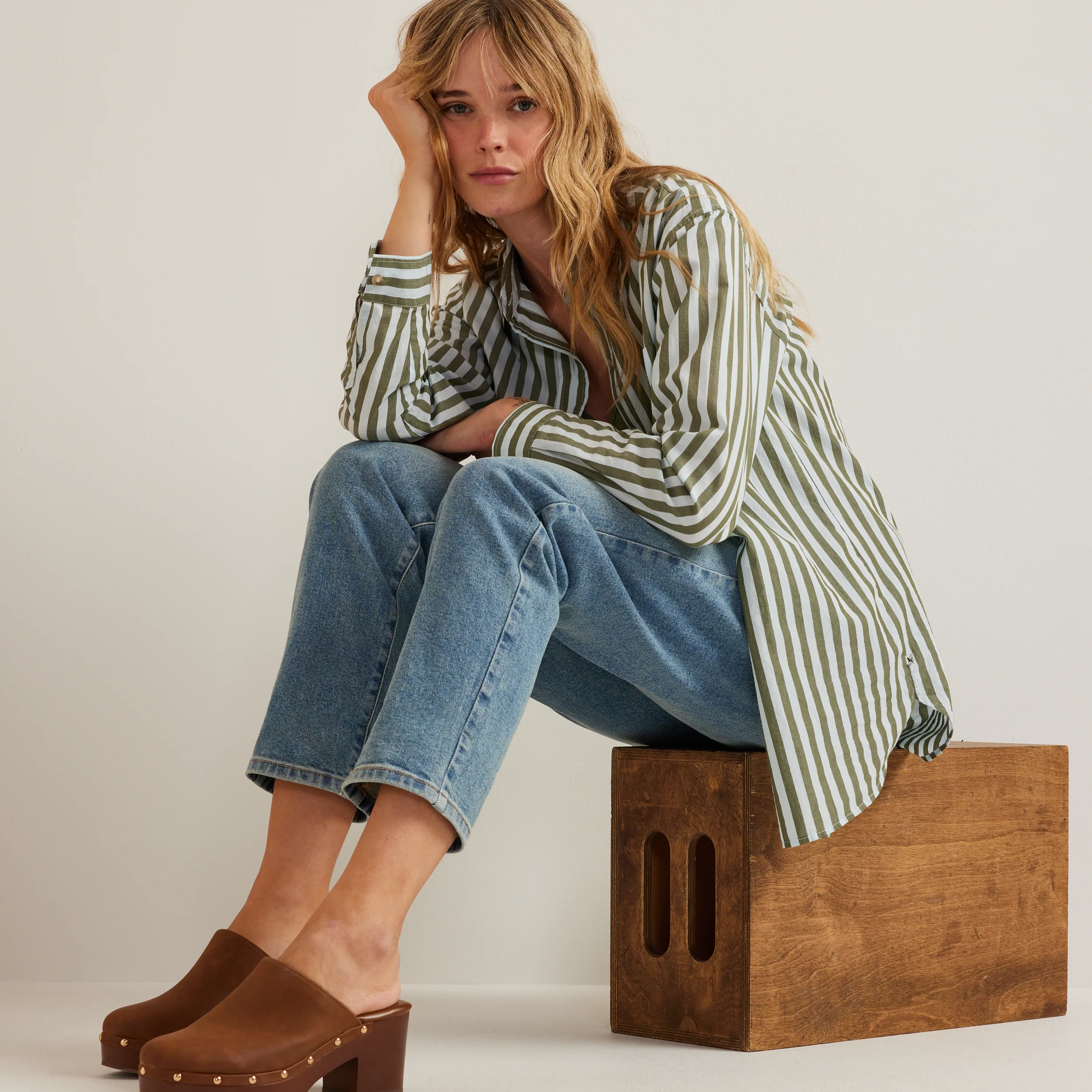 12640-women-s-poplin-button-down-shirt-9.webp Women's Poplin Button Down Shirt