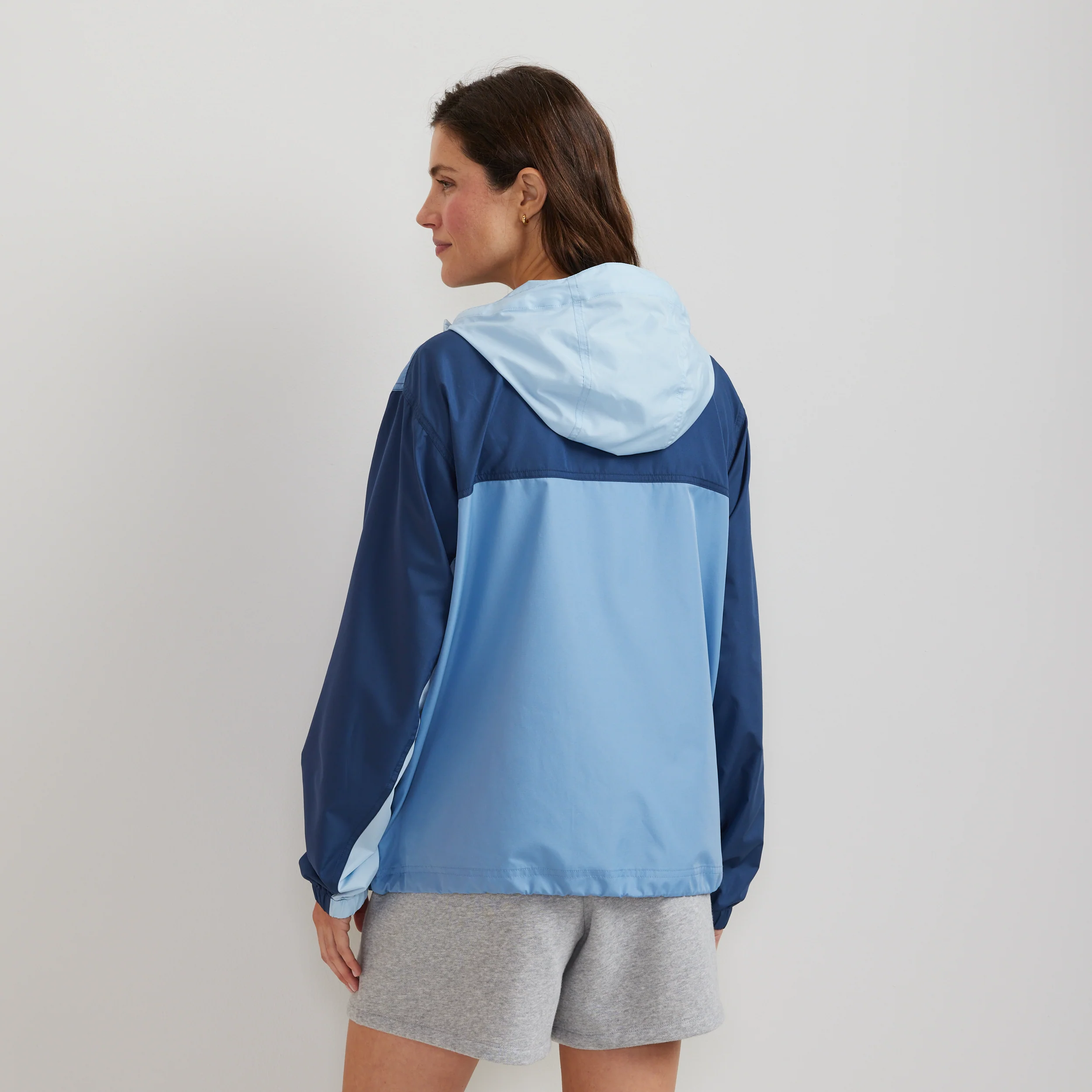 Women's Momentum Windproof Hoodie