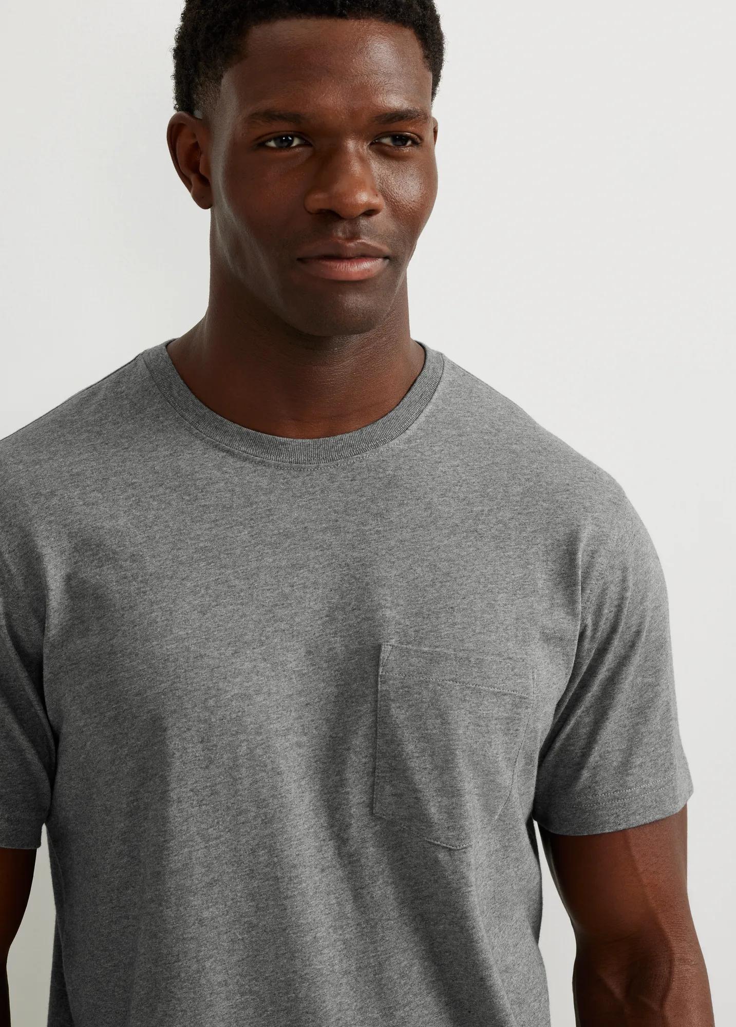 1672-men-s-legend-wash-100-cotton-short-sleeve-pocket-t-shirt-13.jpg Men's Legend Wash 100% Cotton Short-Sleeve Pocket T-Shirt