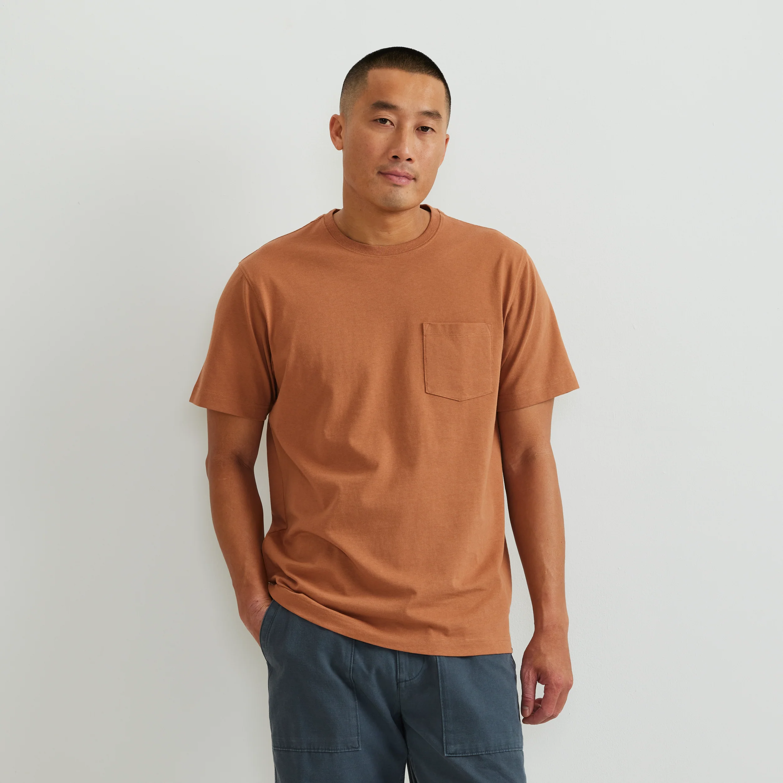 1672-men-s-legend-wash-100-cotton-short-sleeve-pocket-t-shirt-14.webp Men's Legend Wash 100% Cotton Short-Sleeve Pocket T-Shirt