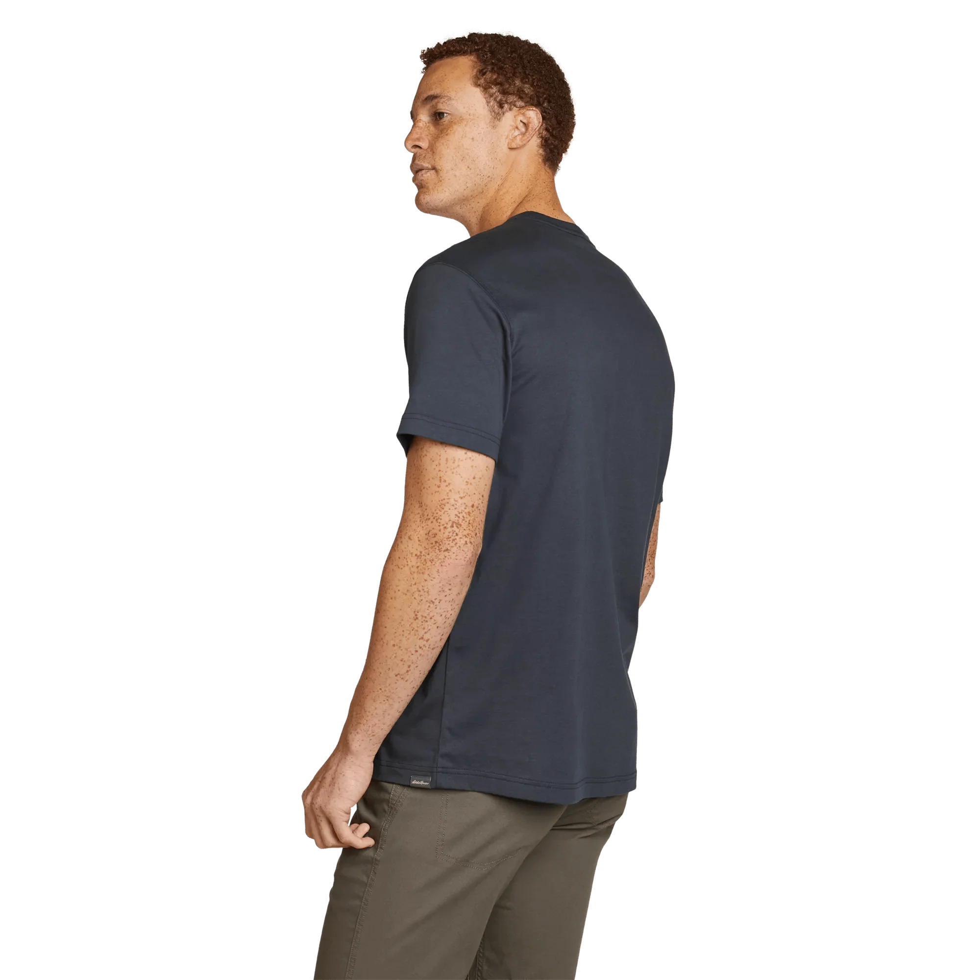 1672-men-s-legend-wash-100-cotton-short-sleeve-pocket-t-shirt-2.webp Men's Legend Wash 100% Cotton Short-Sleeve Pocket T-Shirt