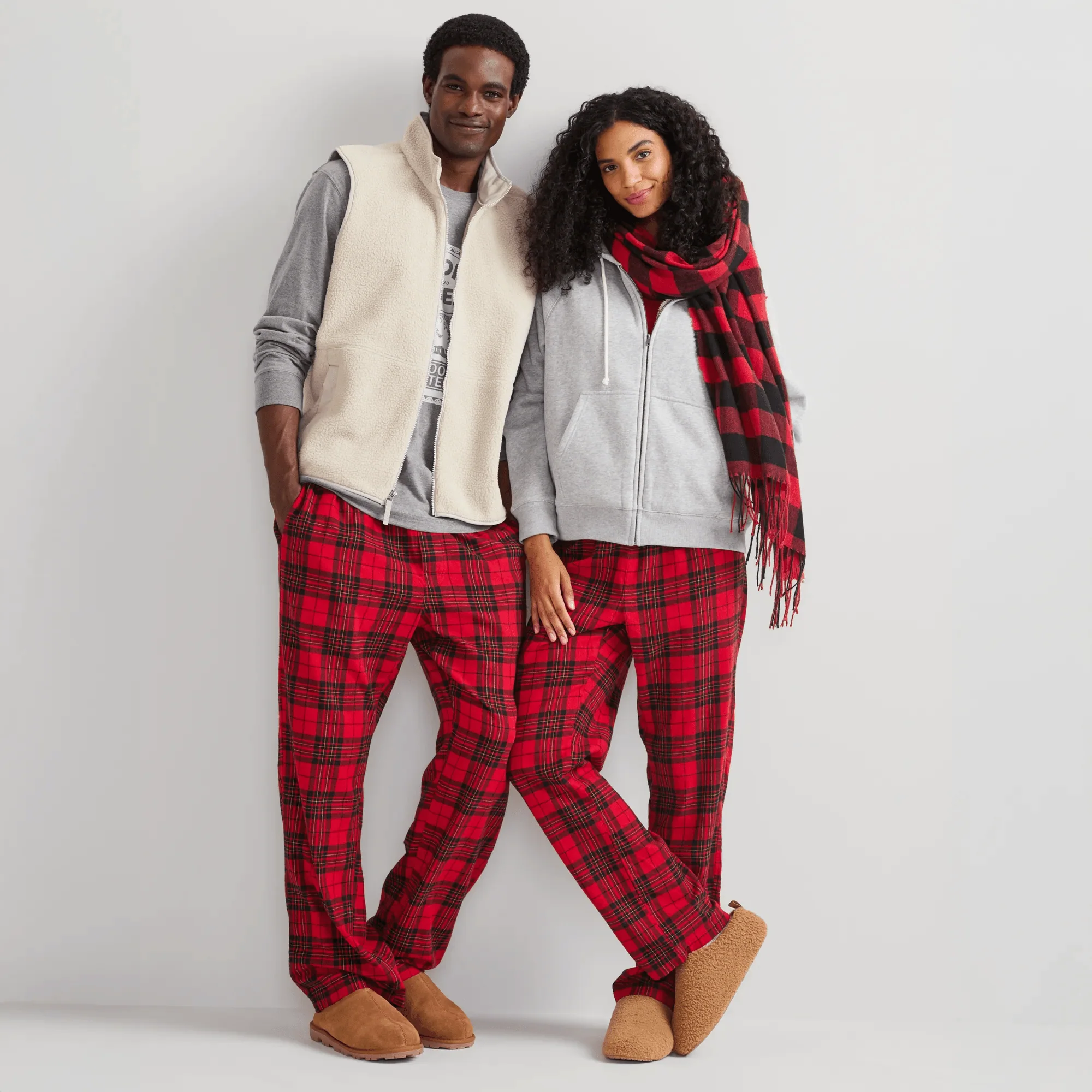 20860-men-s-eddie-s-favorite-flannel-pajama-pants-3.webp Men's Eddie's Favorite Flannel Pajama Pants