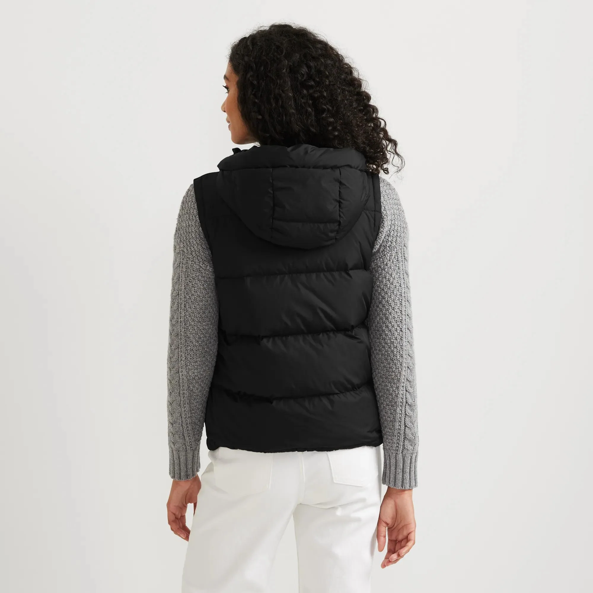 21424-women-s-ketchum-short-down-hooded-vest-20.webp Women's Ketchum Short Down Hooded Vest