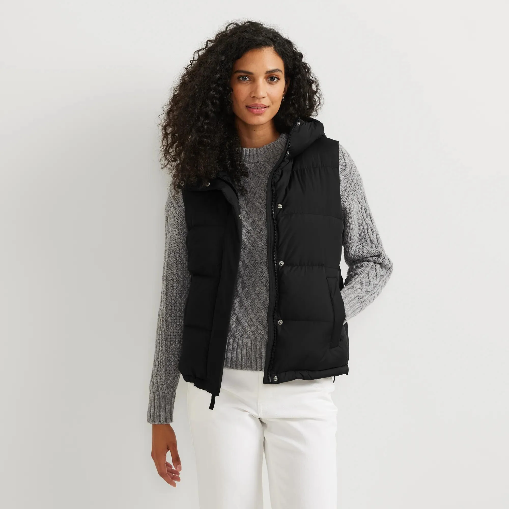 21424-women-s-ketchum-short-down-hooded-vest-3.webp Women's Ketchum Short Down Hooded Vest