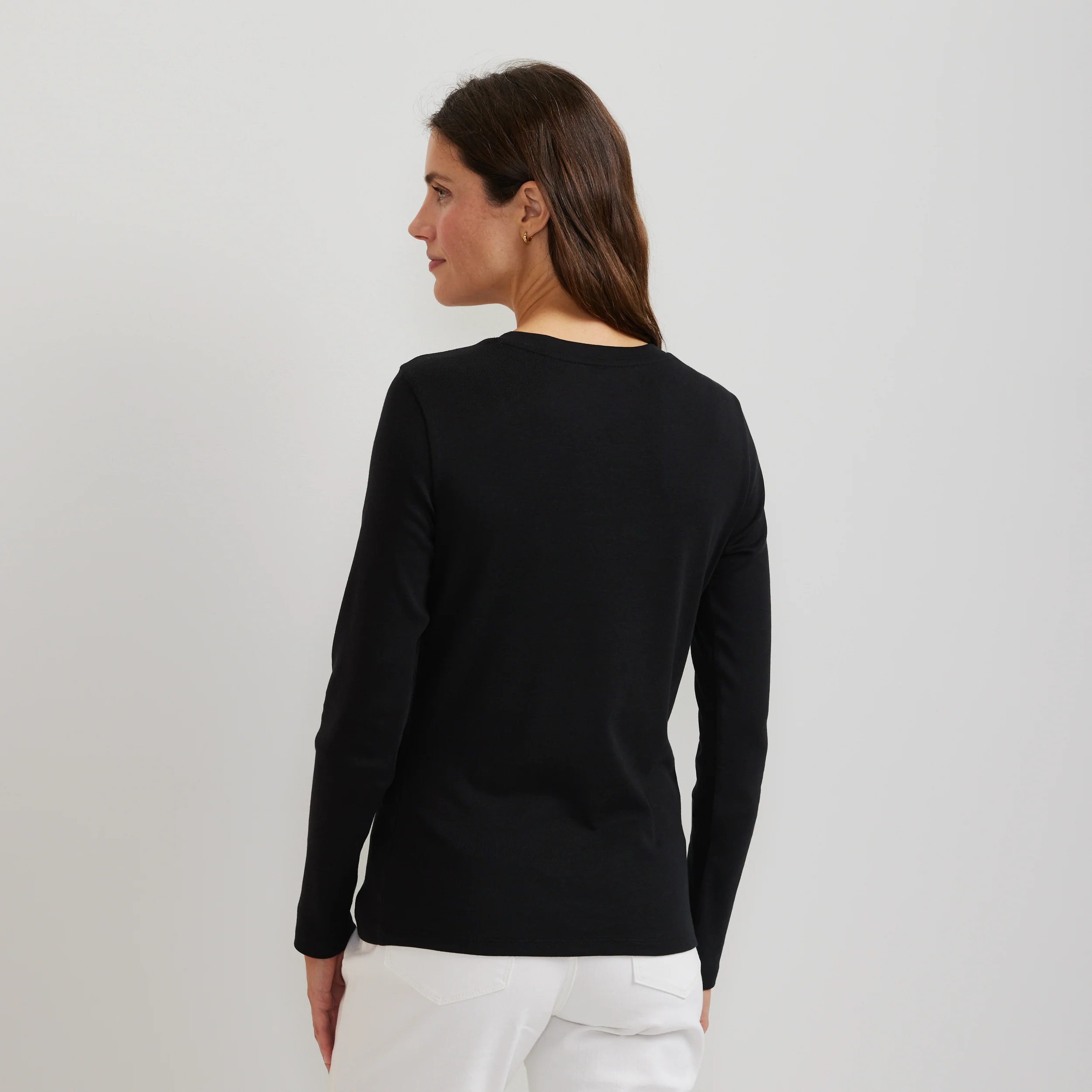 Women's Everyday Long-Sleeve V-Neck T-Shirt