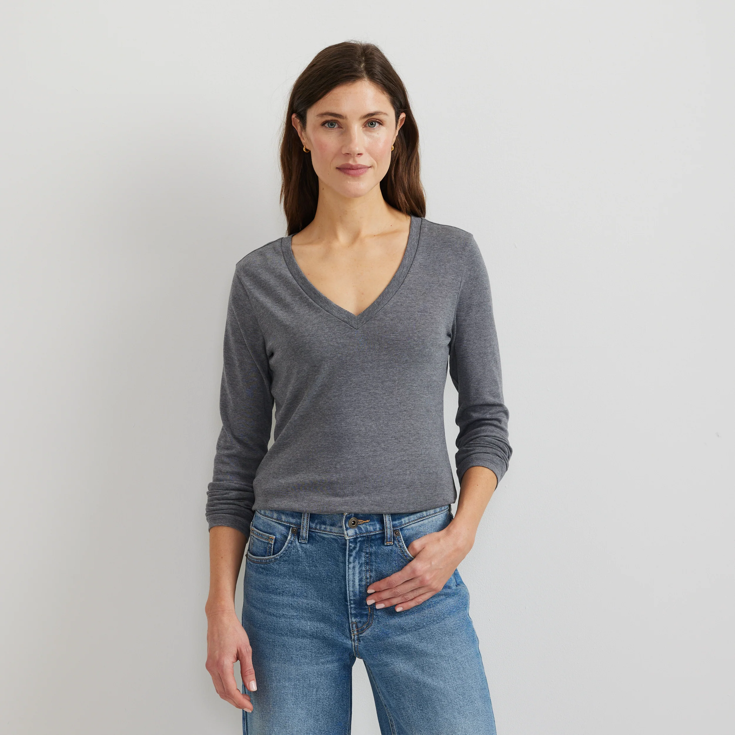 Women's Everyday Long-Sleeve V-Neck T-Shirt