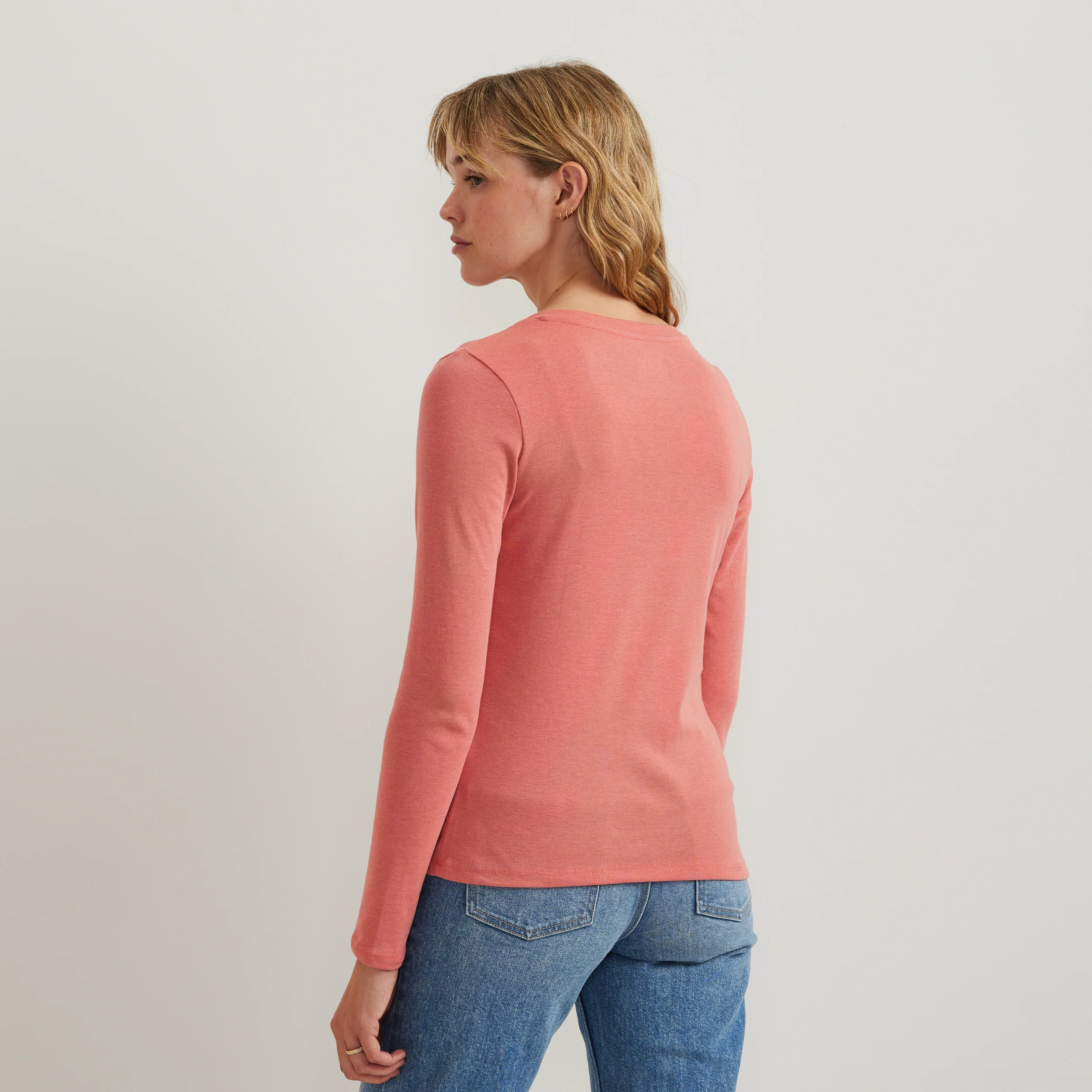 Women's Everyday Long-Sleeve V-Neck T-Shirt