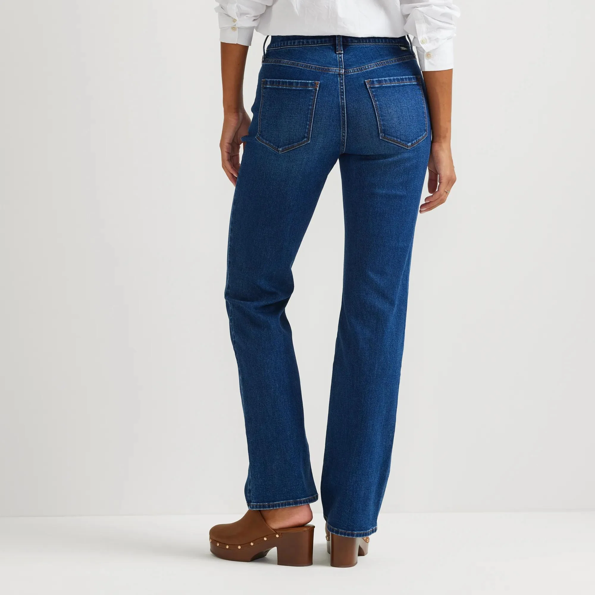 2264-women-s-venture-stretch-high-rise-bootcut-jeans-2.webp Women's Venture Stretch High-Rise Bootcut Jeans