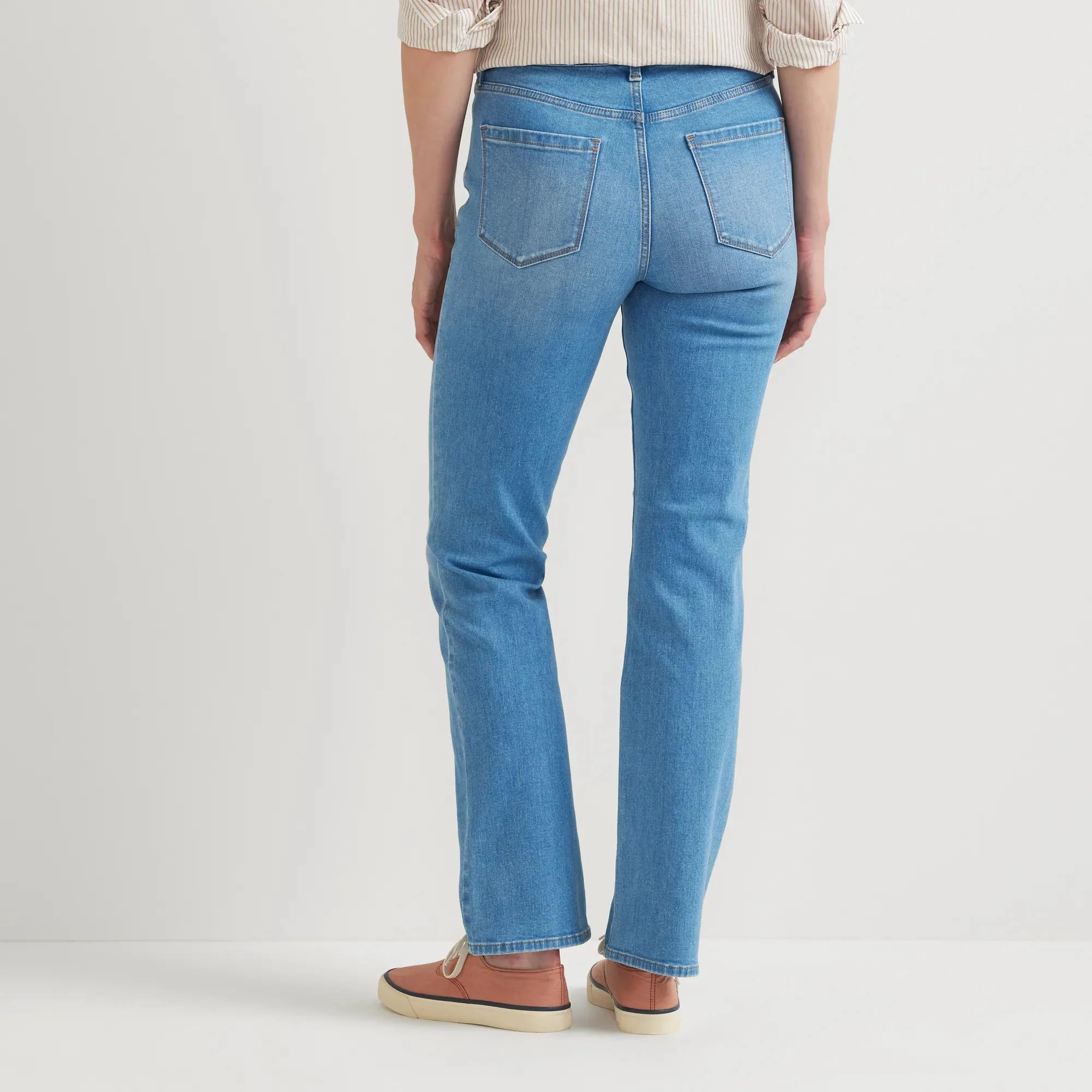 2264-women-s-venture-stretch-high-rise-bootcut-jeans-5.webp Women's Venture Stretch High-Rise Bootcut Jeans