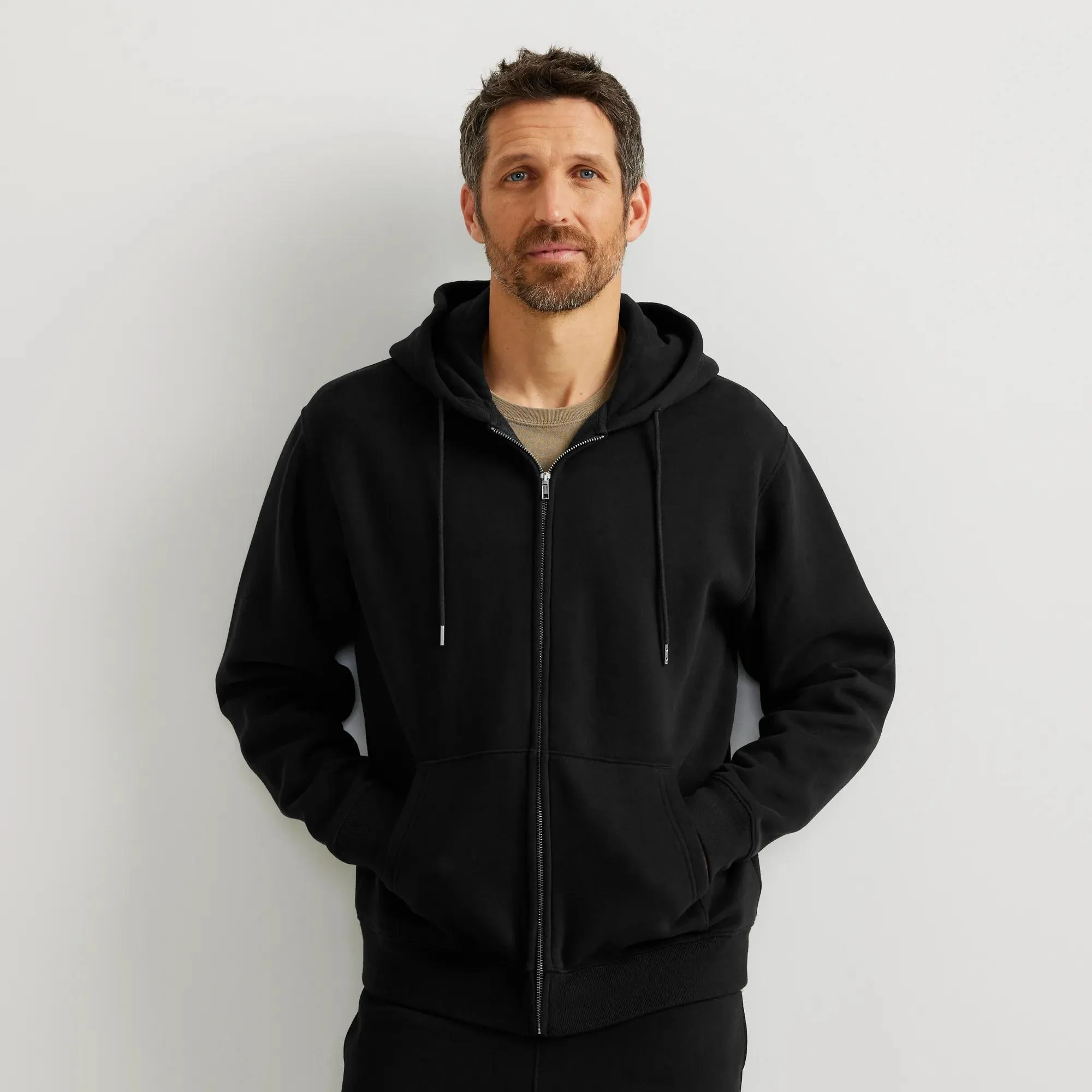 3218-men-s-vintage-soft-full-zip-sweatshirt-3.webp Men's Vintage Soft Full-Zip Sweatshirt