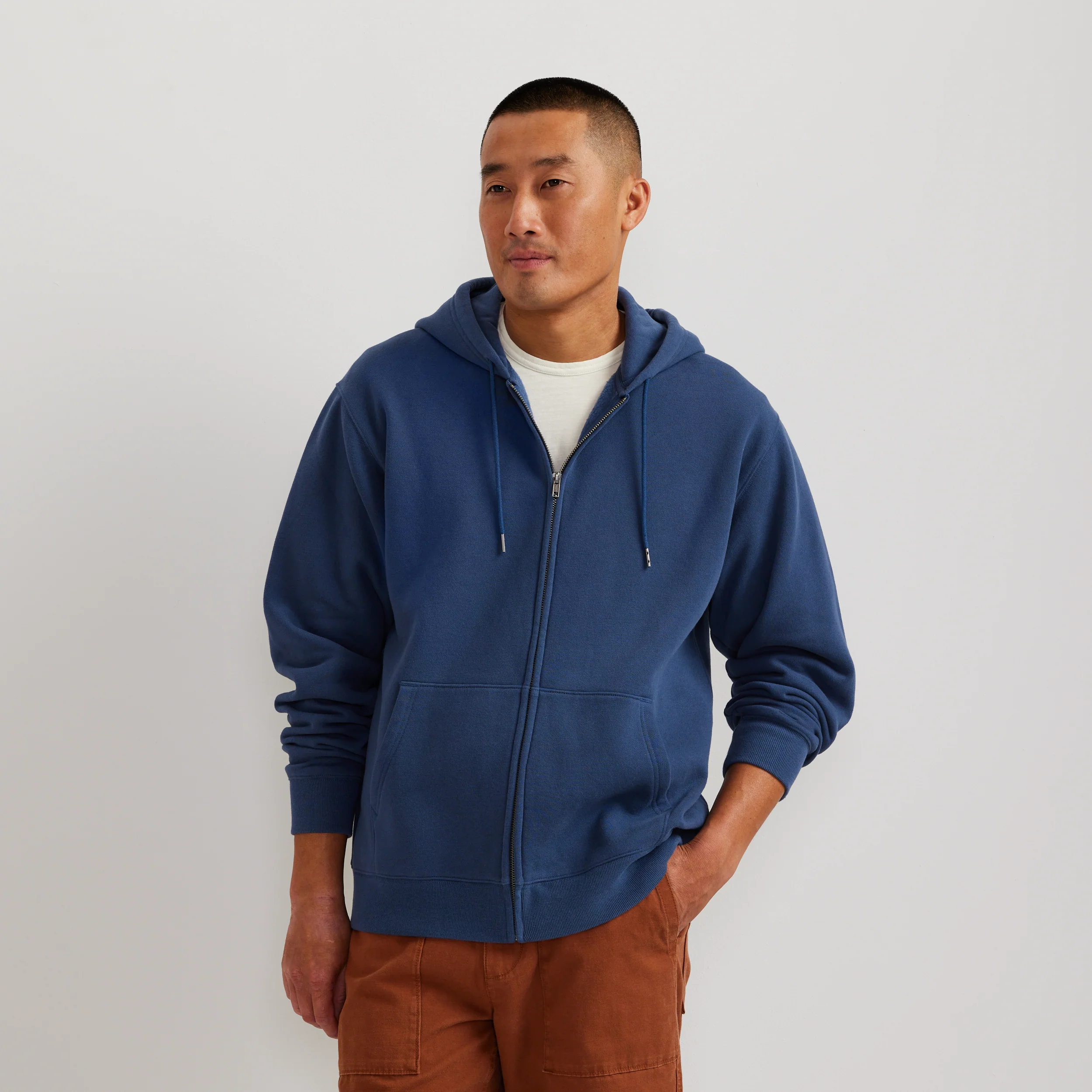 3218-men-s-vintage-soft-full-zip-sweatshirt-8.webp Men's Vintage Soft Full-Zip Sweatshirt