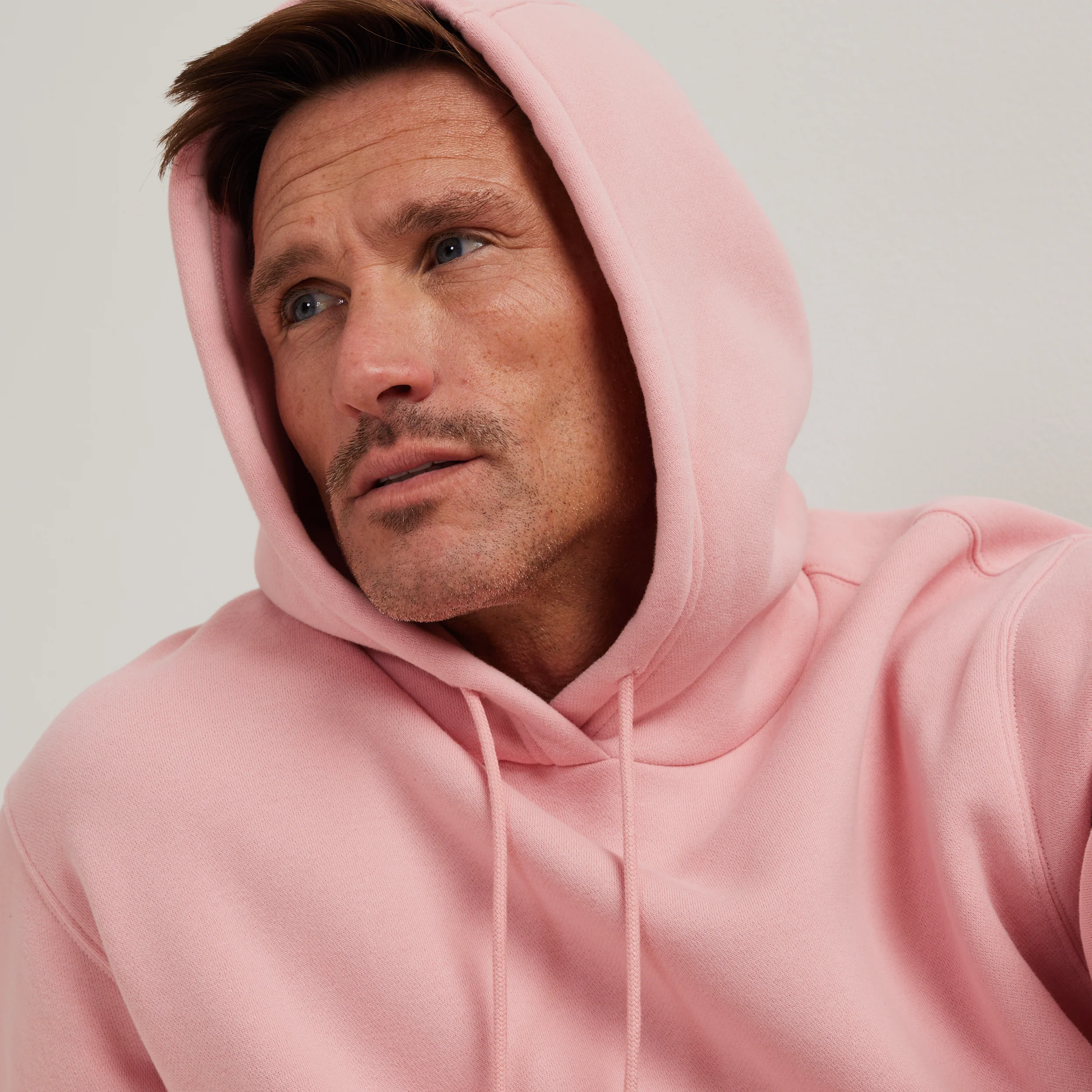 3502-men-s-vintage-soft-pullover-hoodie-21.webp Men's Vintage Soft Pullover Hoodie