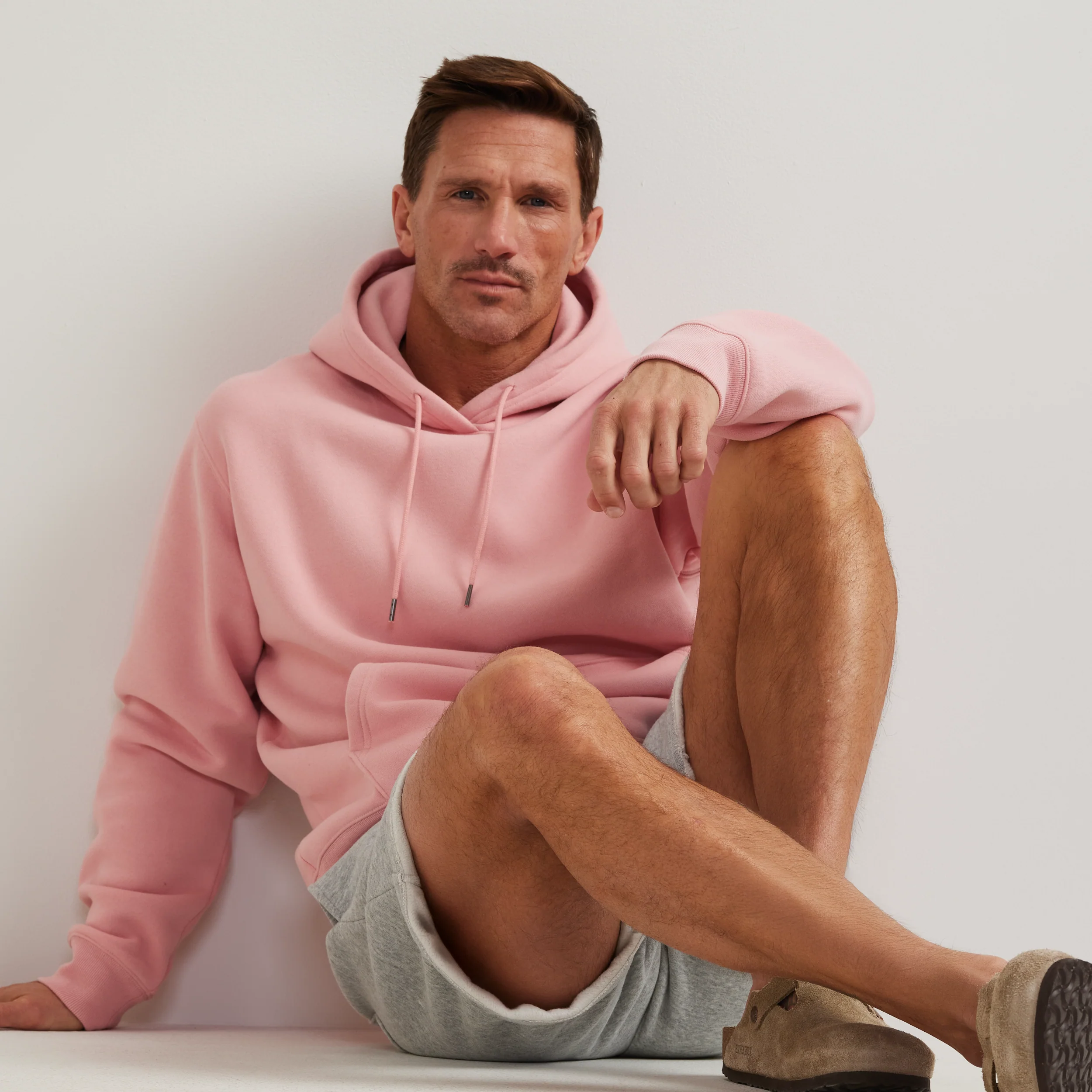3502-men-s-vintage-soft-pullover-hoodie-23.webp Men's Vintage Soft Pullover Hoodie