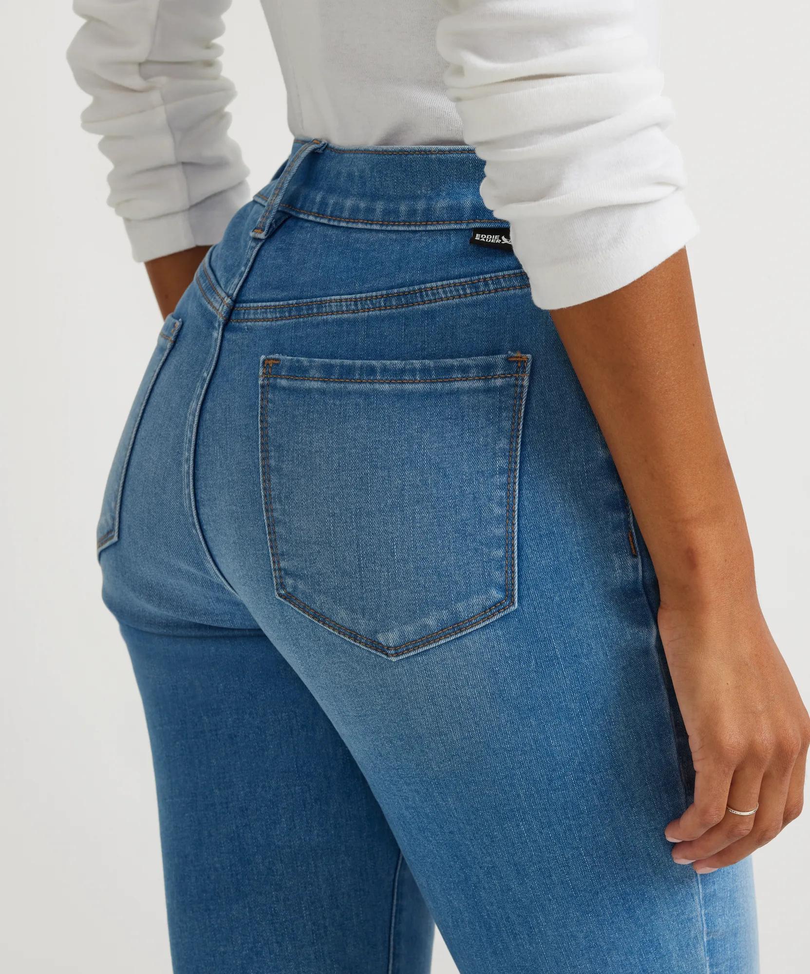 5272-women-s-venture-stretch-high-rise-straight-leg-jeans-9.jpg Women's Venture Stretch High-Rise Straight Leg Jeans