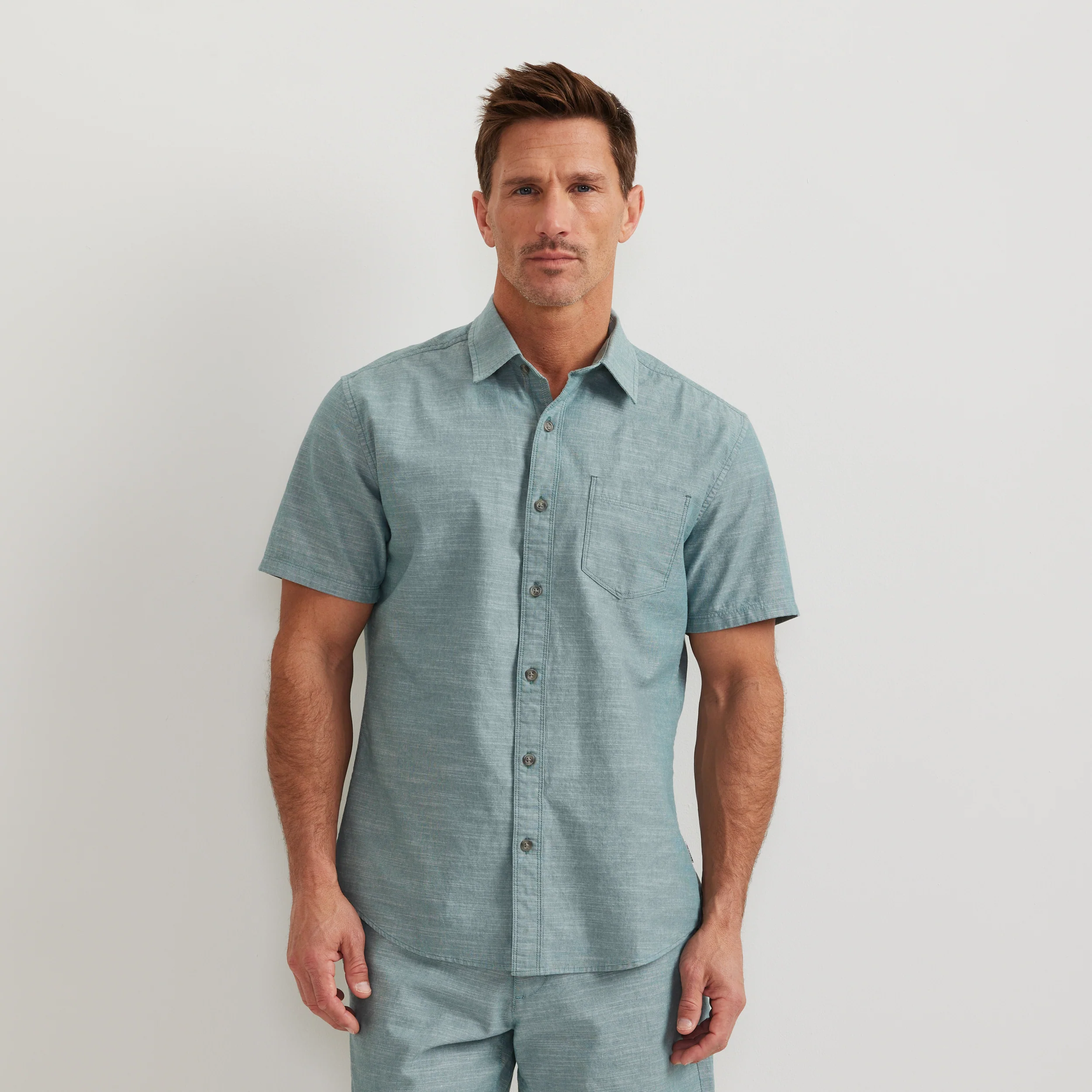 5322-men-s-camano-short-sleeve-shirt-solid-3.webp Men's Camano Short-Sleeve Shirt - Solid