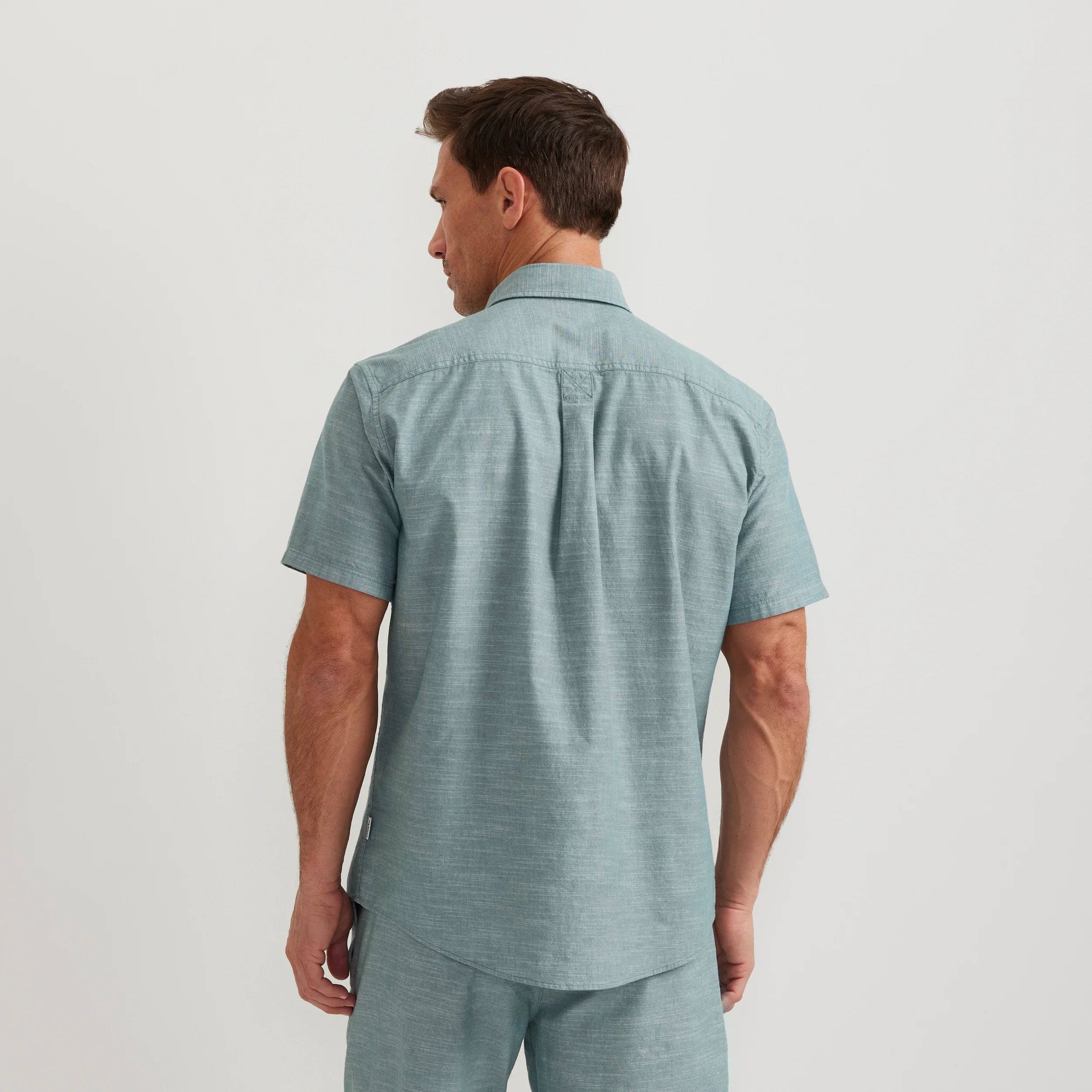 5322-men-s-camano-short-sleeve-shirt-solid-6.webp Men's Camano Short-Sleeve Shirt - Solid