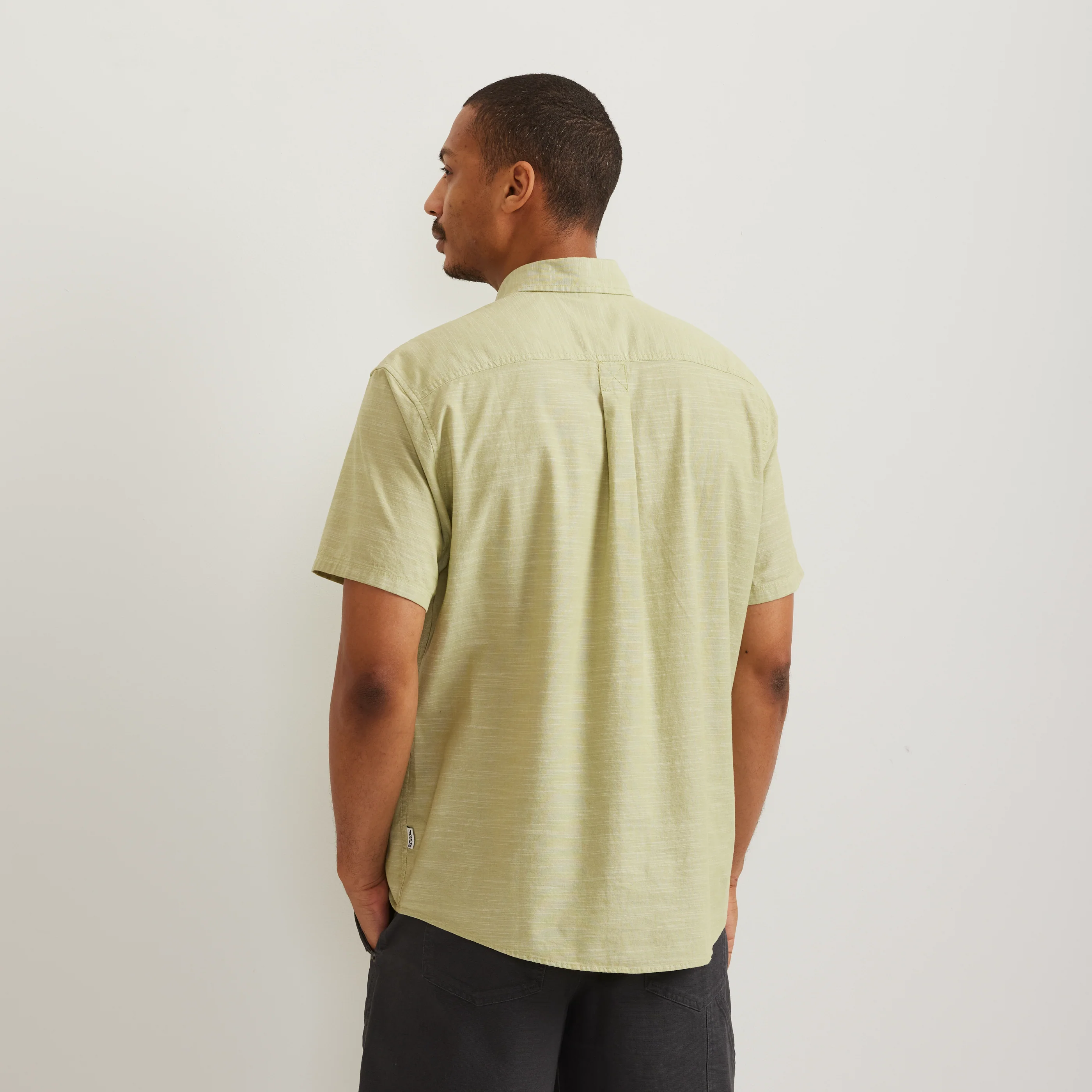 5322-men-s-camano-short-sleeve-shirt-solid-8.webp Men's Camano Short-Sleeve Shirt - Solid