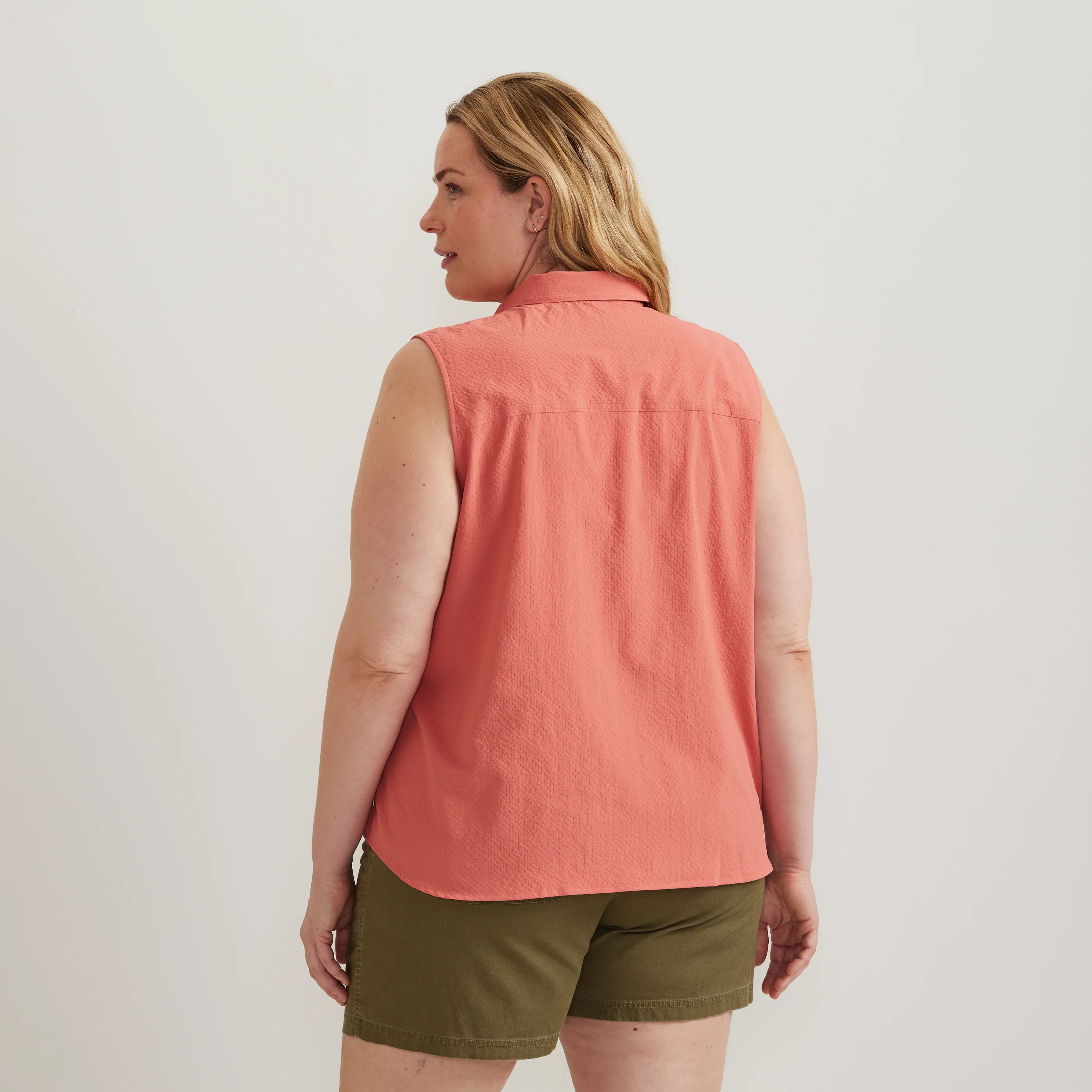 5454-women-s-mountain-3.0-sleeveless-shirt-solid-4.webp Women's Mountain 3.0 Sleeveless Shirt - Solid