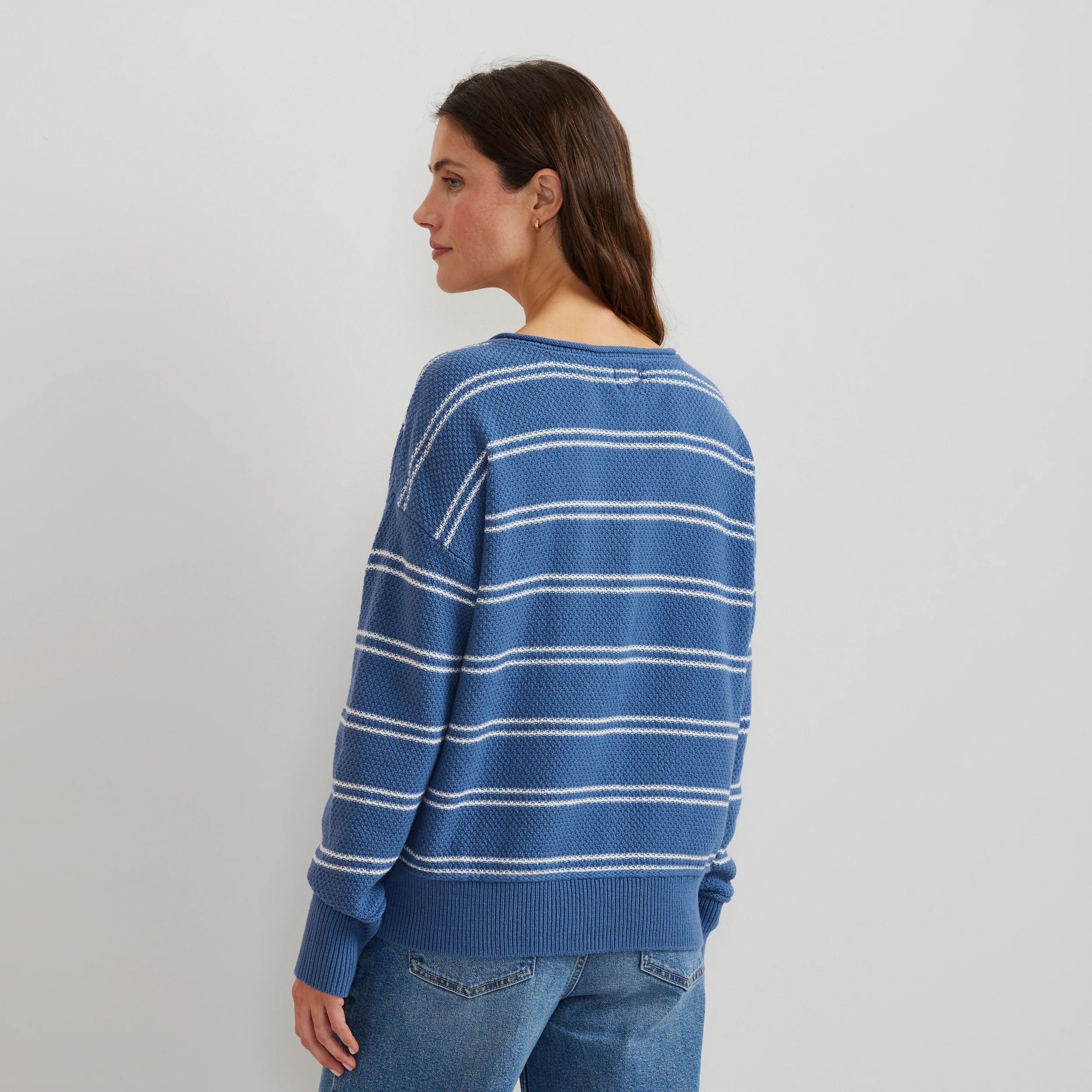 Women's V-Neck Sweater - Stripe