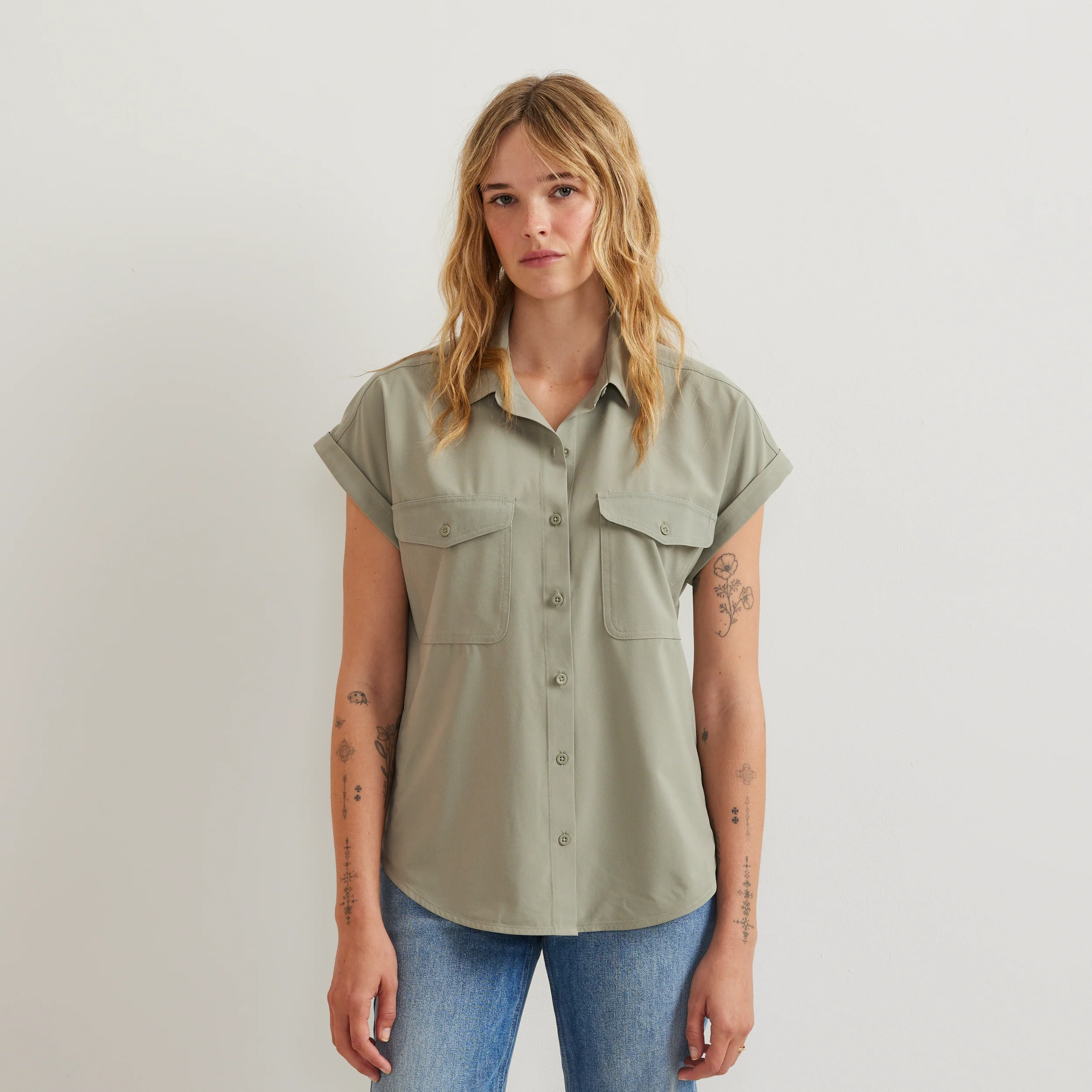 7036-women-s-departure-short-sleeve-button-down-shirt-1.webp Women's Departure Short-Sleeve Button-Down Shirt