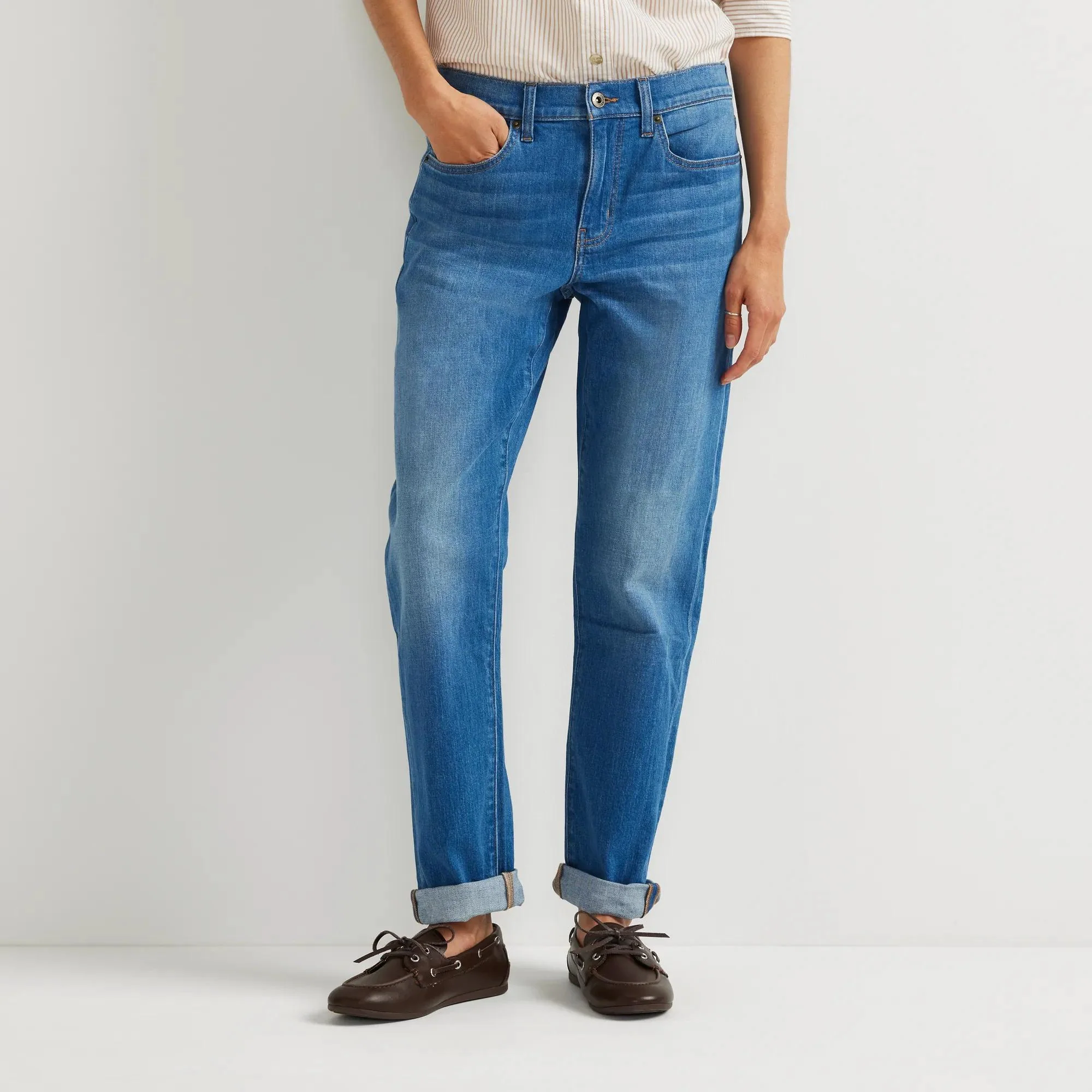 Women's Boyfriend Mid-Rise Slim Fit Jeans