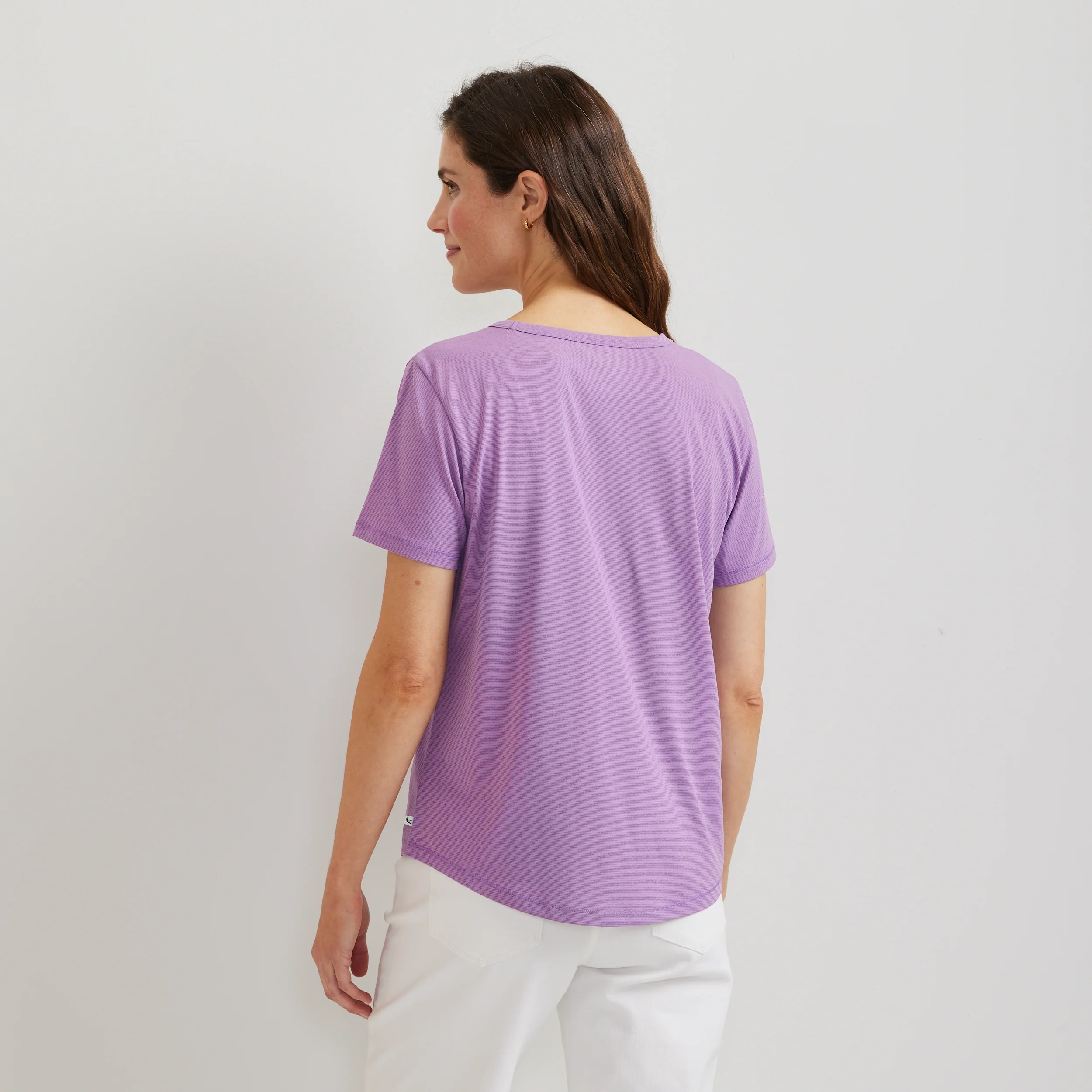 8889-women-s-trek-light-hike-short-sleeve-crewneck-t-shirt-2.webp Women's Trek Light Hike Short-Sleeve Crewneck T-Shirt