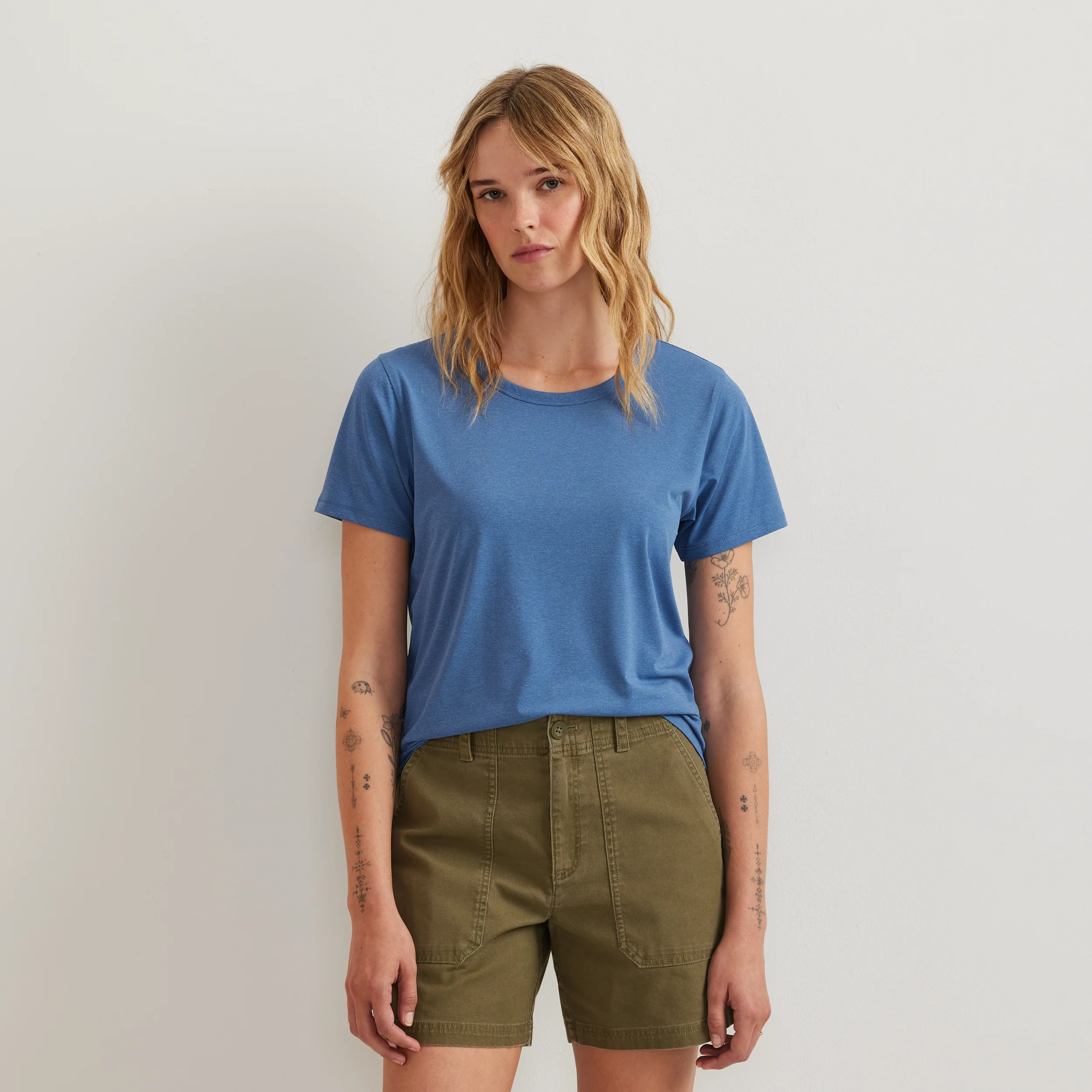 8889-women-s-trek-light-hike-short-sleeve-crewneck-t-shirt-5.webp Women's Trek Light Hike Short-Sleeve Crewneck T-Shirt