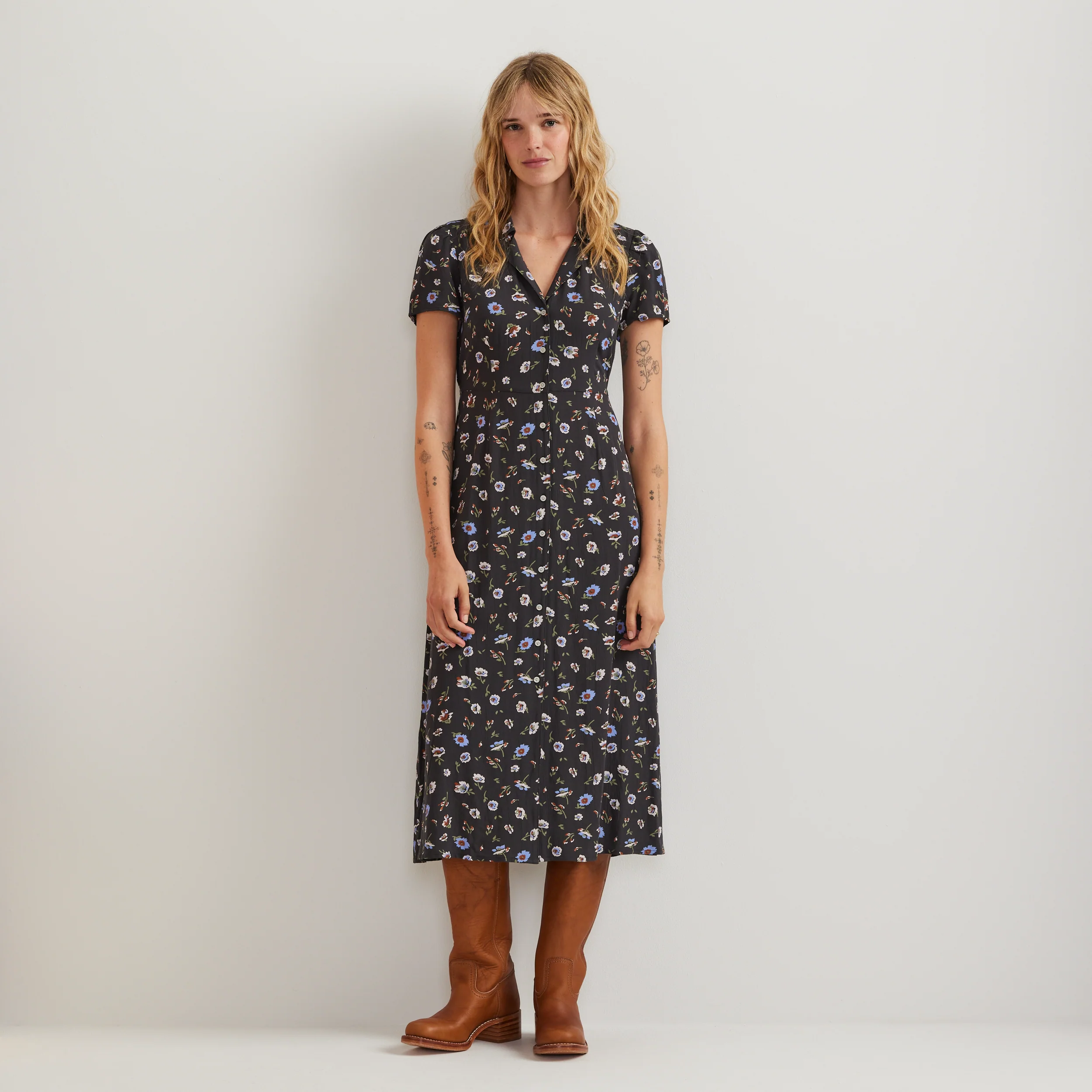 Women's Camp Collar Short-Sleeve Midi Dress