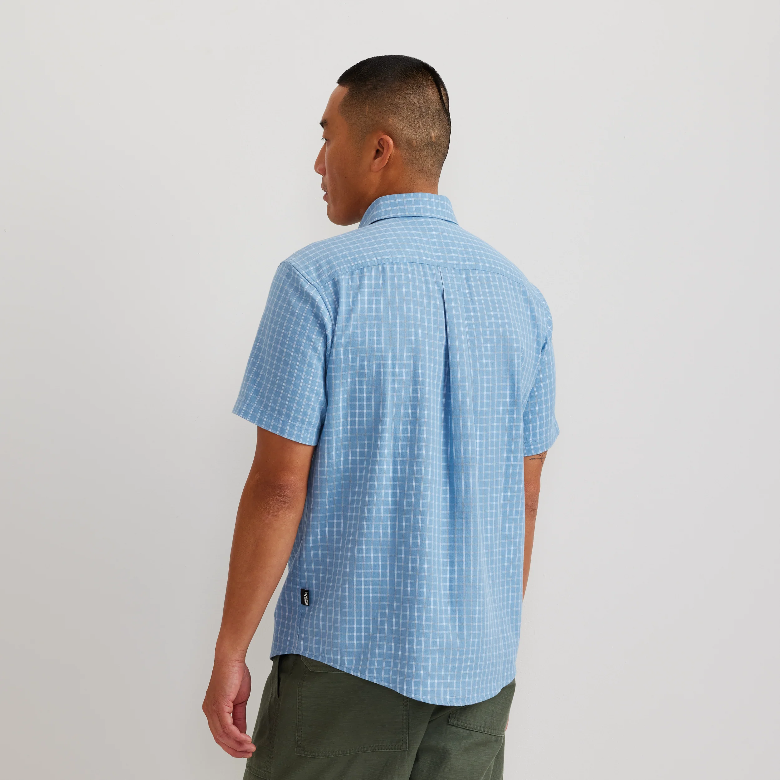 9574-men-s-tidelands-short-sleeve-yarn-dyed-textured-shirt-8.webp Men's Tidelands Short-Sleeve Yarn-Dyed Textured Shirt