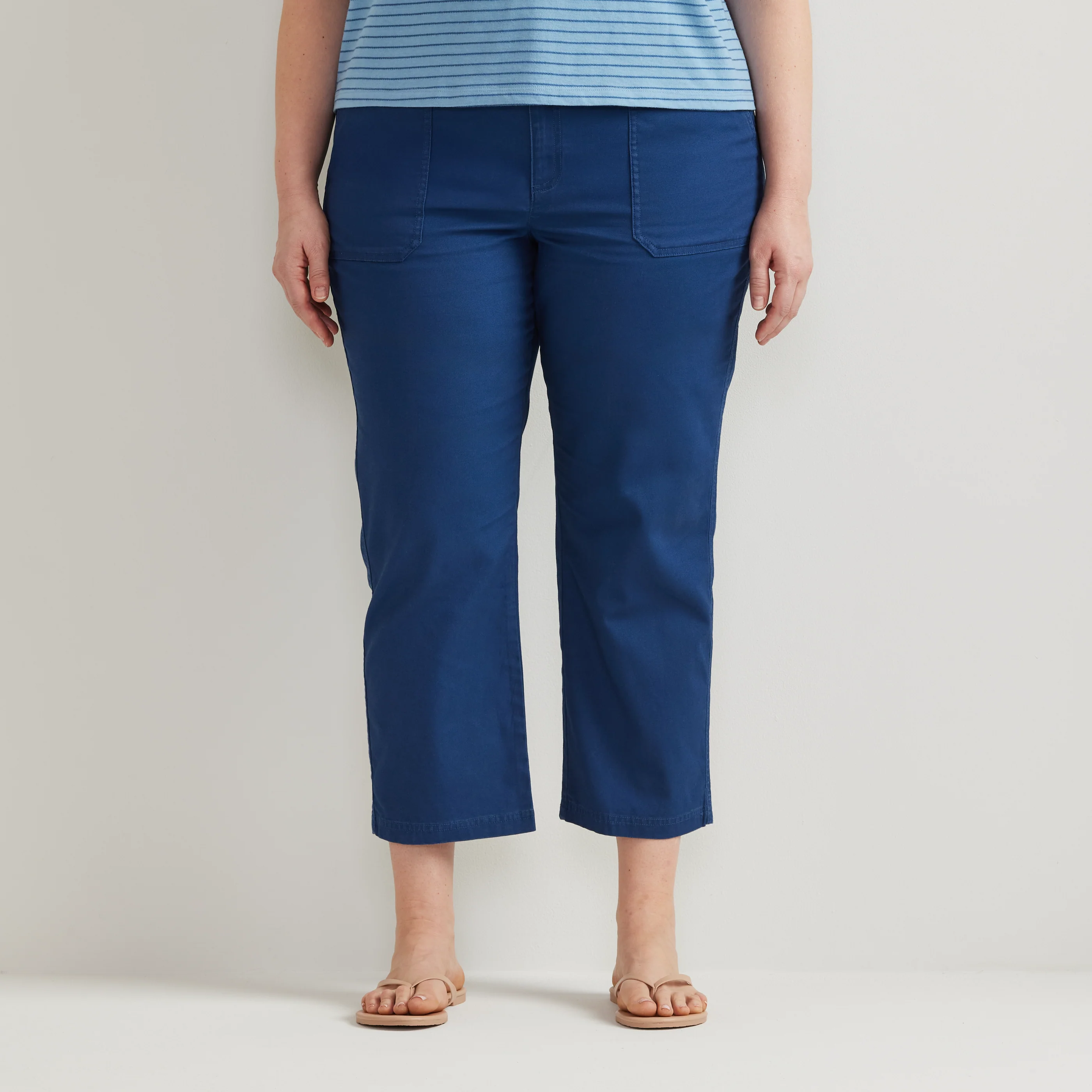 Women's Utility Stretch Canvas Kick Cropped Pants